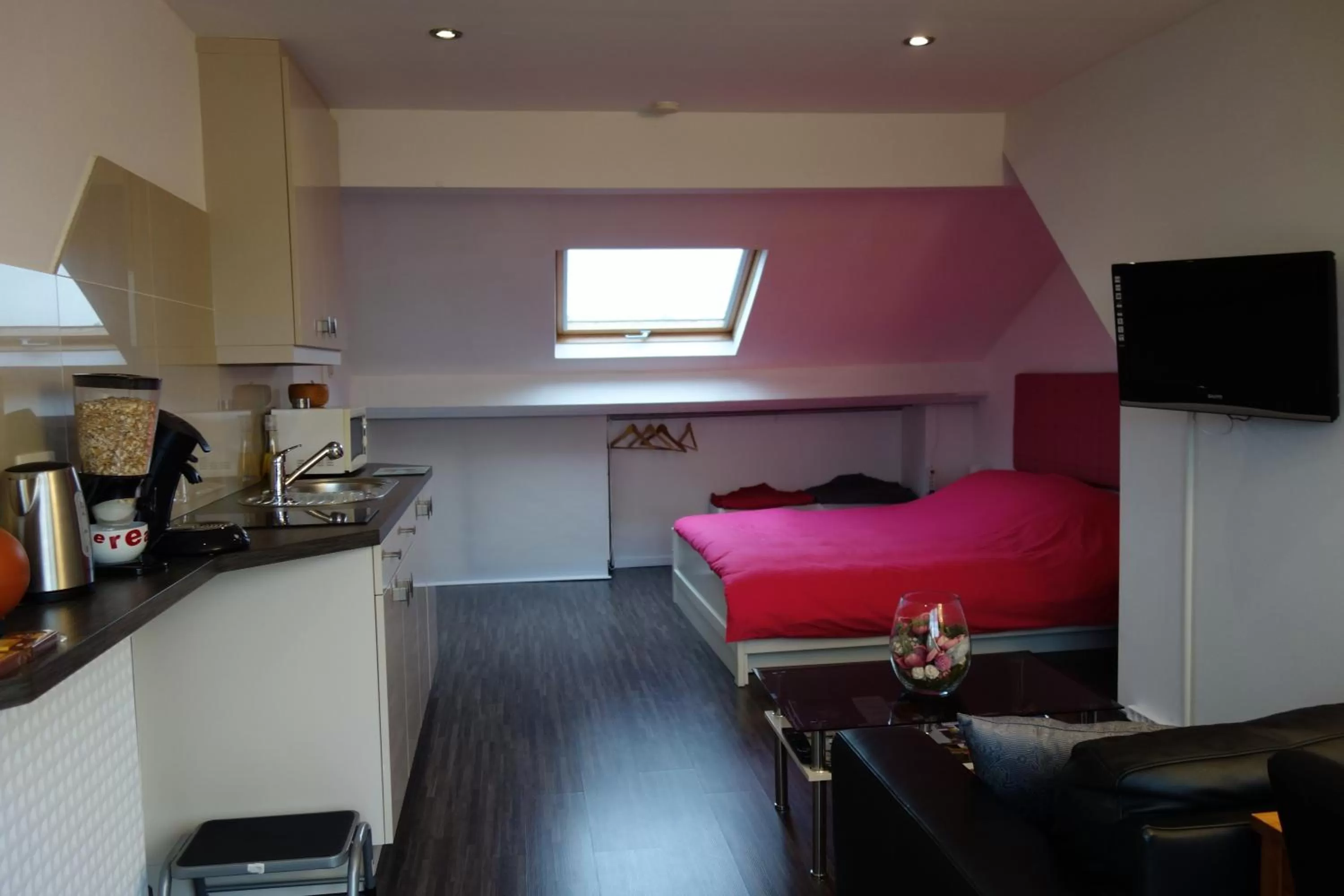 Photo of the whole room, Bed in B&B Basilique