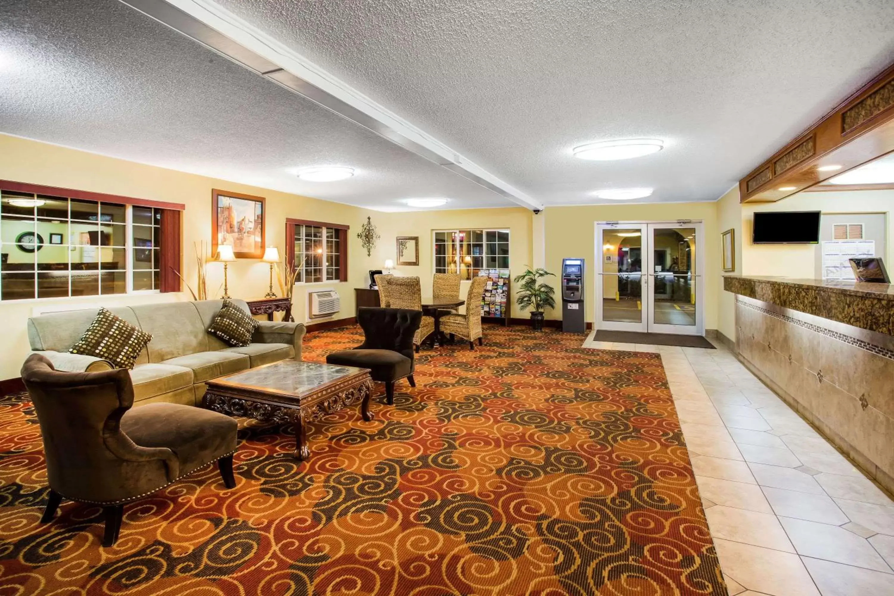 Lobby or reception in Days Inn by Wyndham Yakima
