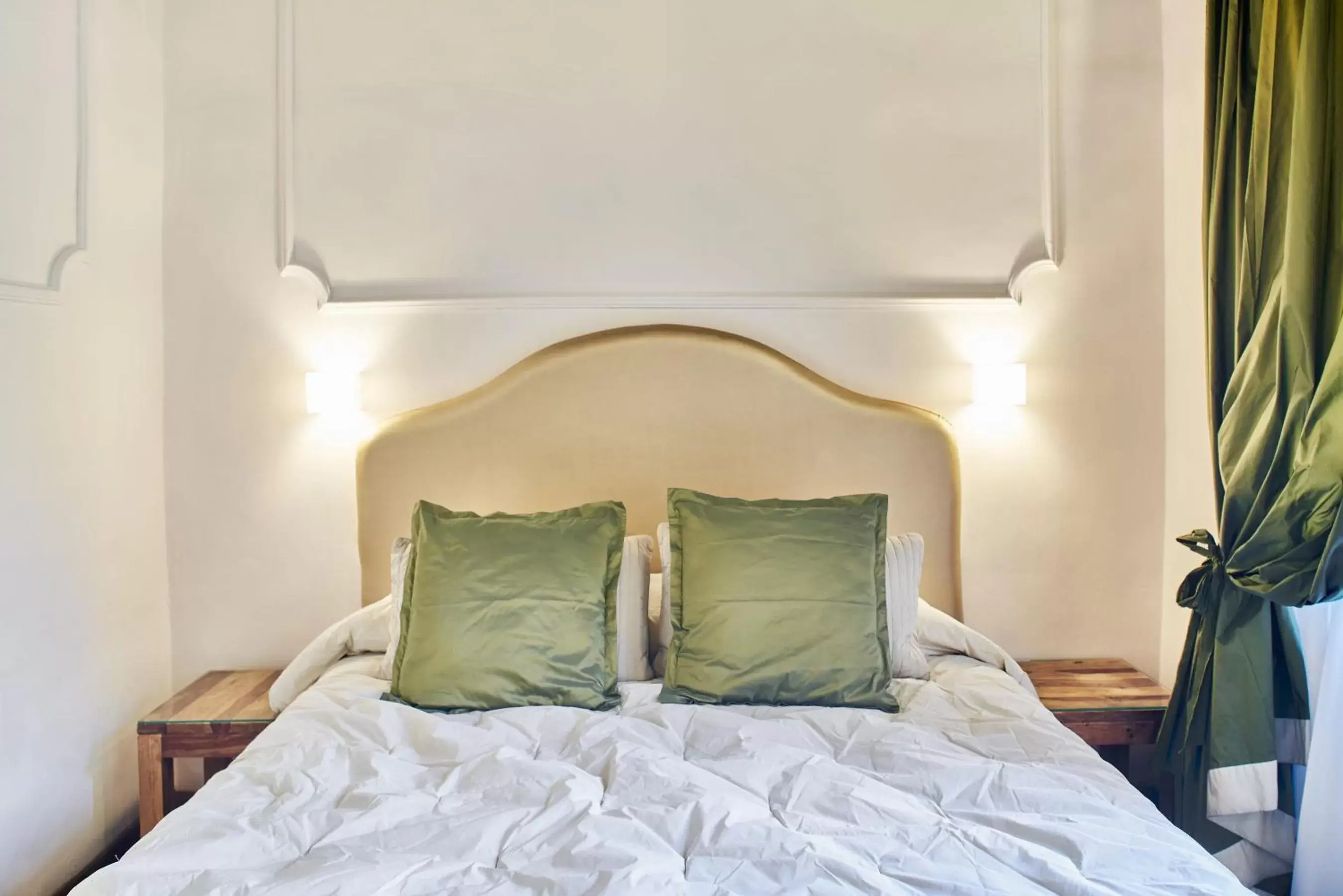 Bedroom, Bed in Palazzo del Magnifico B&B