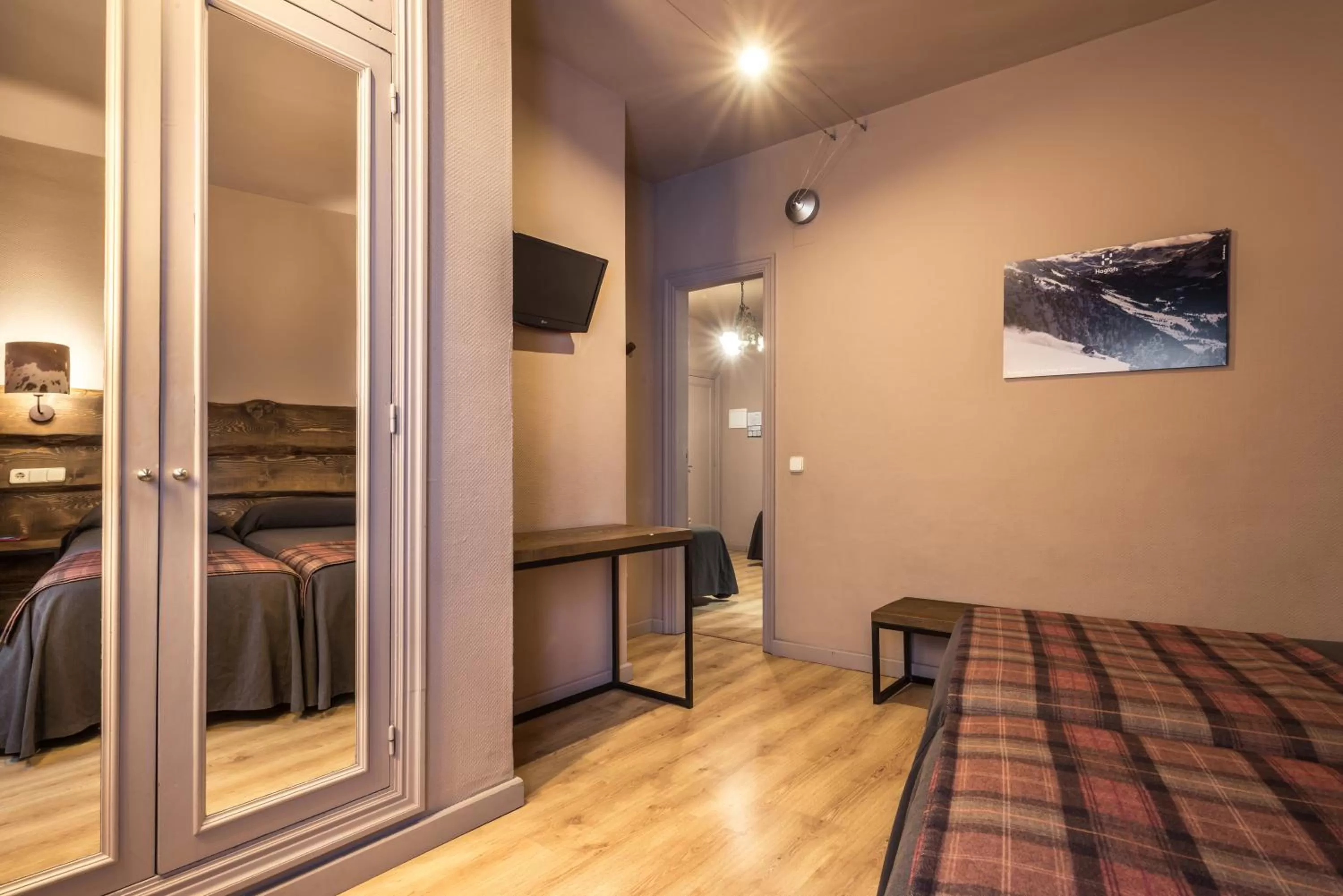 Family Room with two bedroom in Riu Nere Mountain Hotel