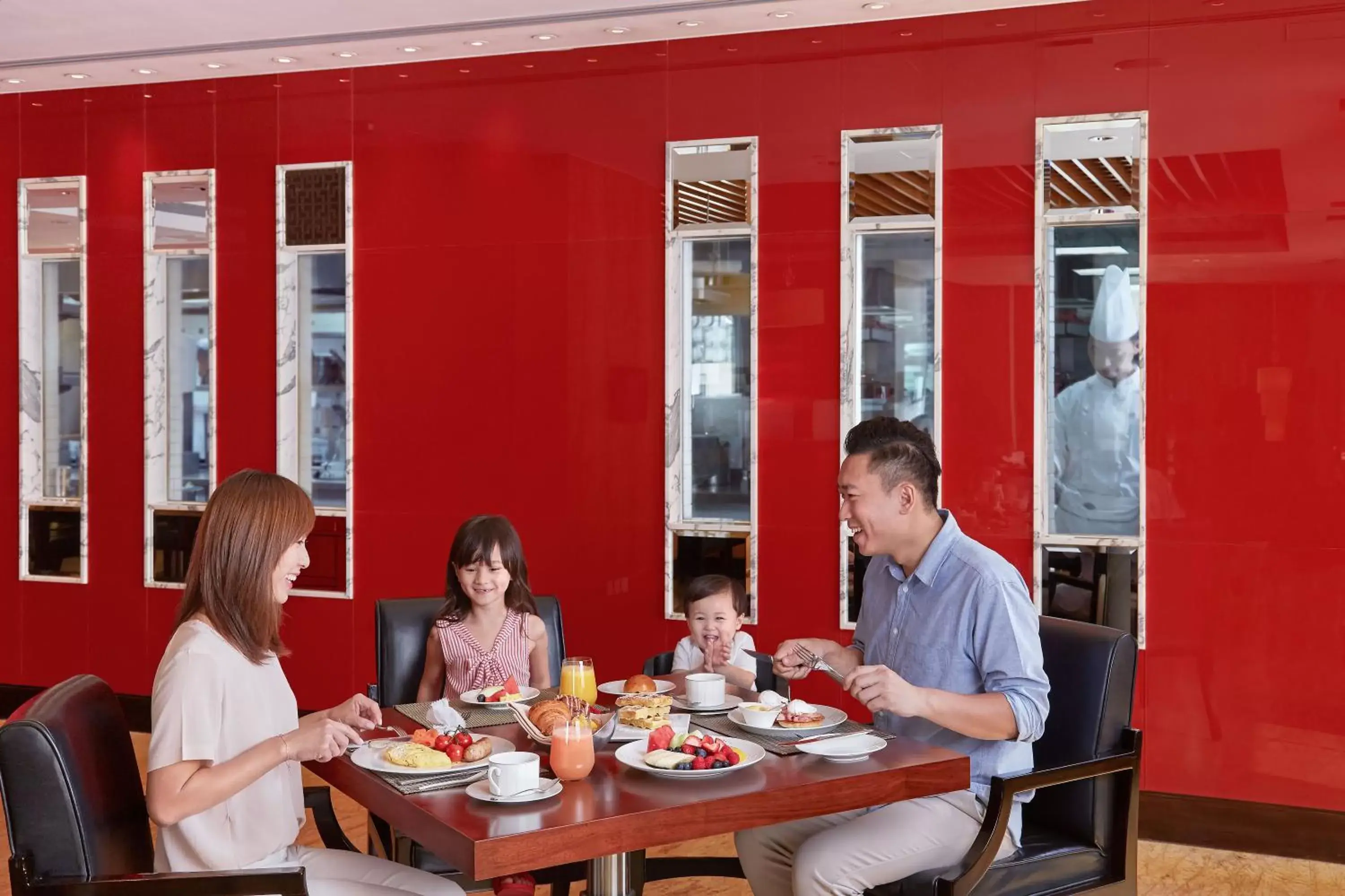 Restaurant/places to eat in Mandarin Oriental Hong Kong