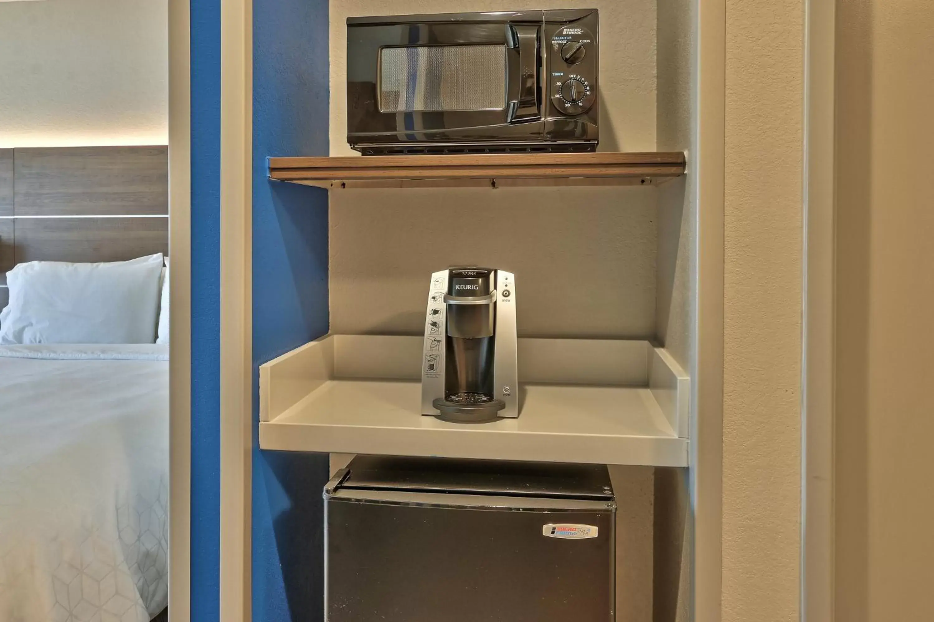 Suite with Two Queen Beds and Accessible Roll-In Shower in Holiday Inn Express Socorro, an IHG Hotel Suite with Two Queen Beds and Accessible Roll-In Shower in Holiday Inn Express Socorro, an IHG Hotel