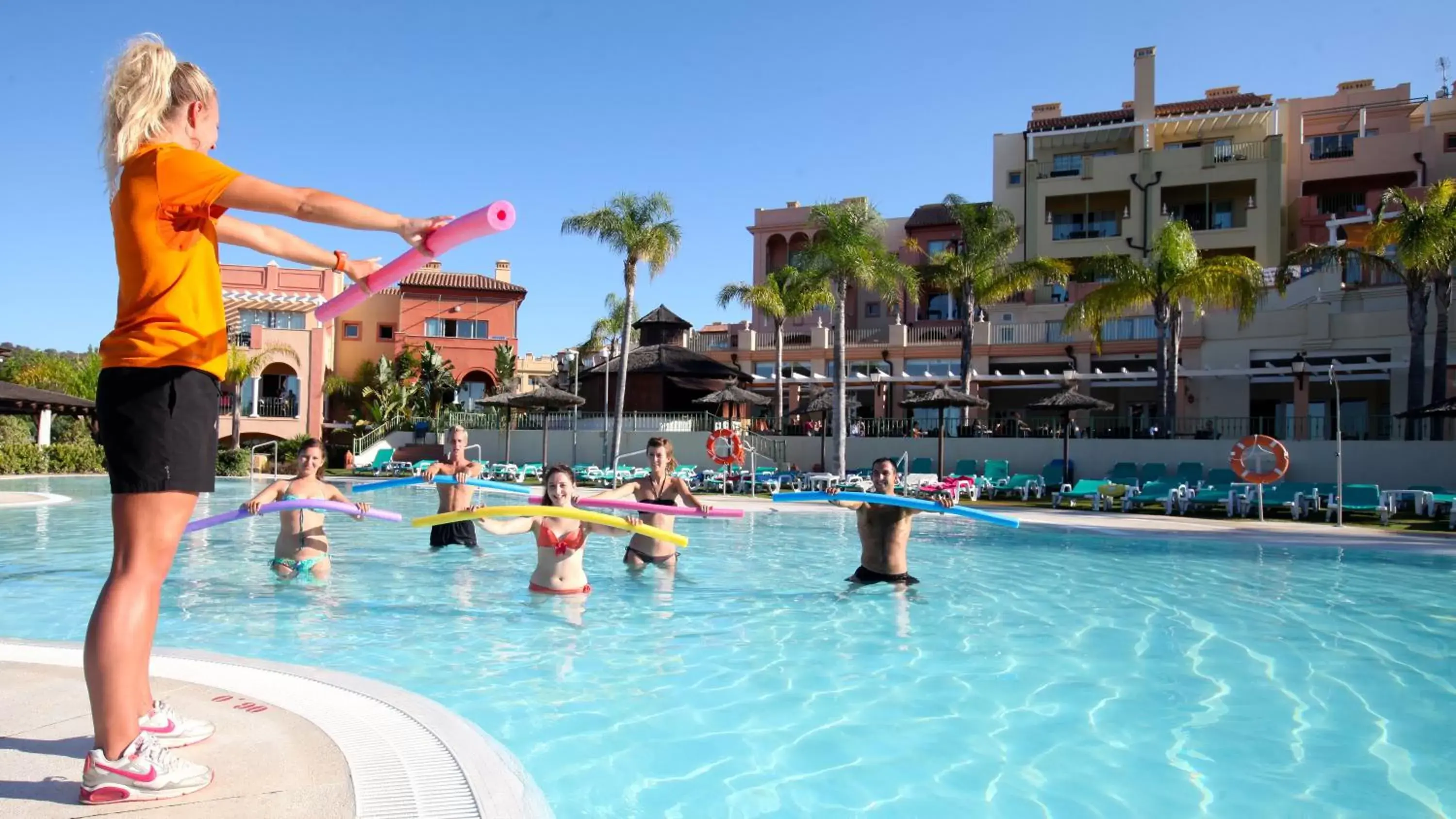 People, Swimming Pool in Pierre & Vacances Resort Terrazas Costa del Sol