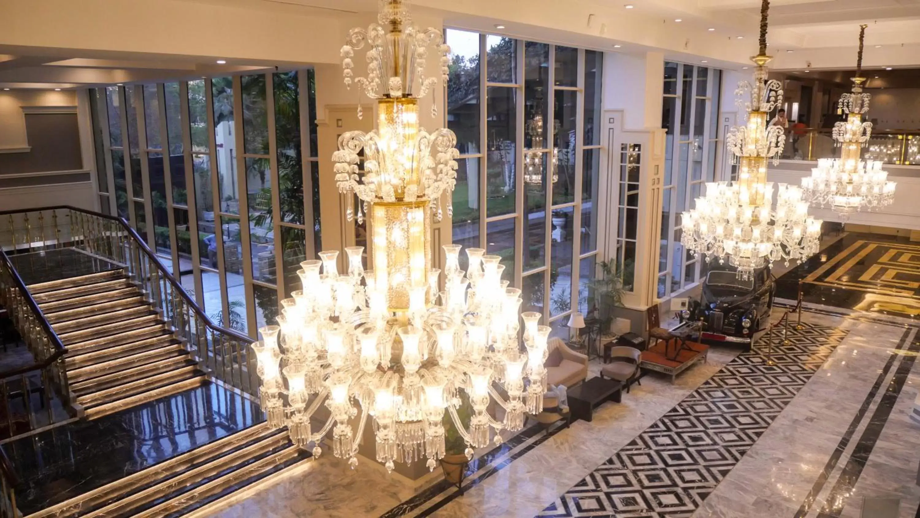 Lobby or reception in Karachi Marriott Hotel