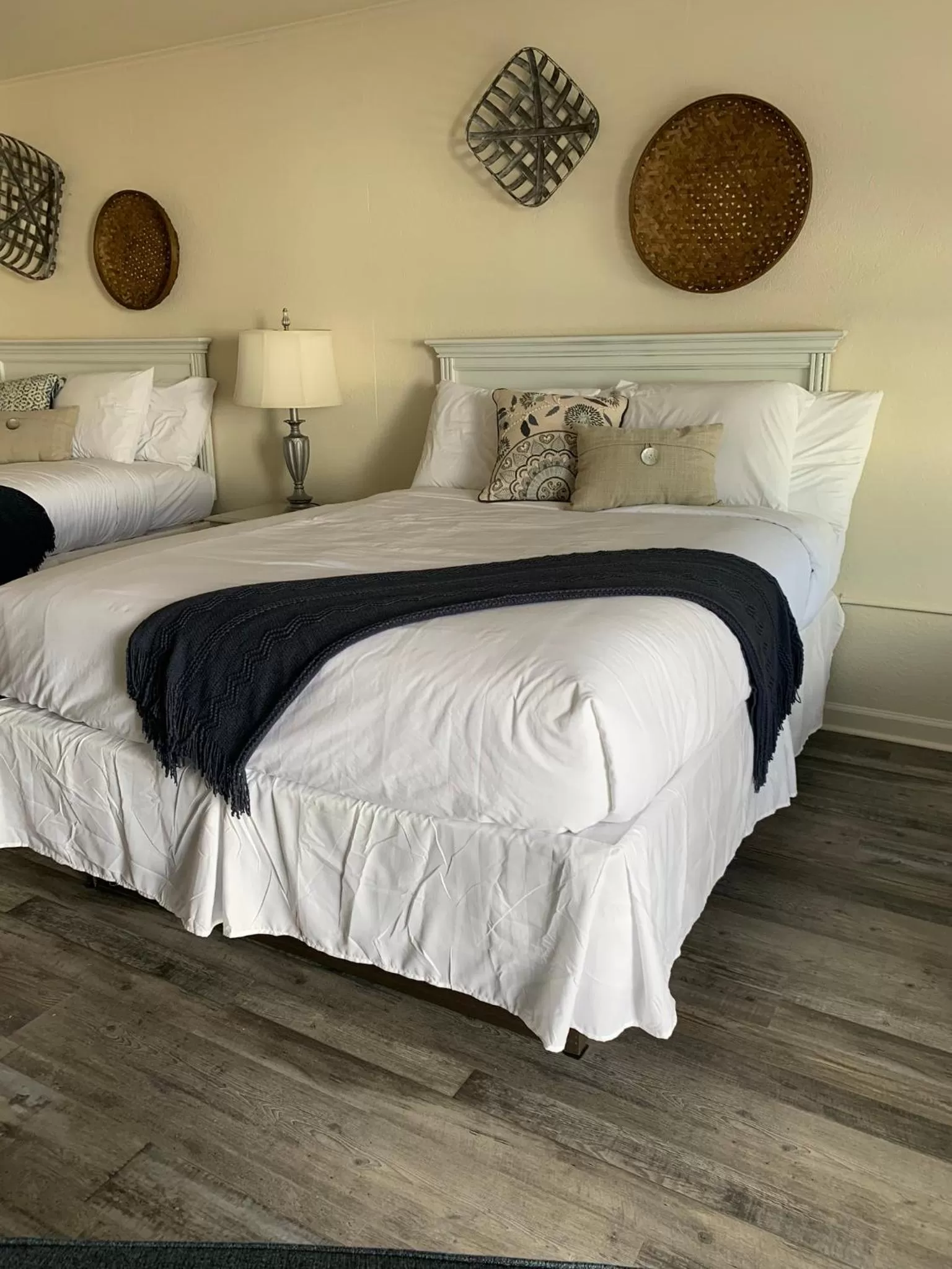 Bed in Ocean Glass Inn