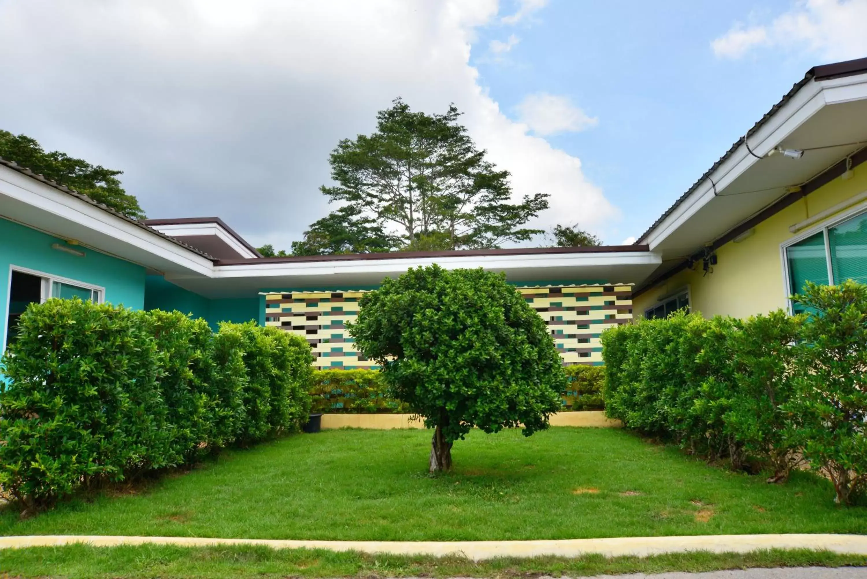 Garden in Chanpraya Resort