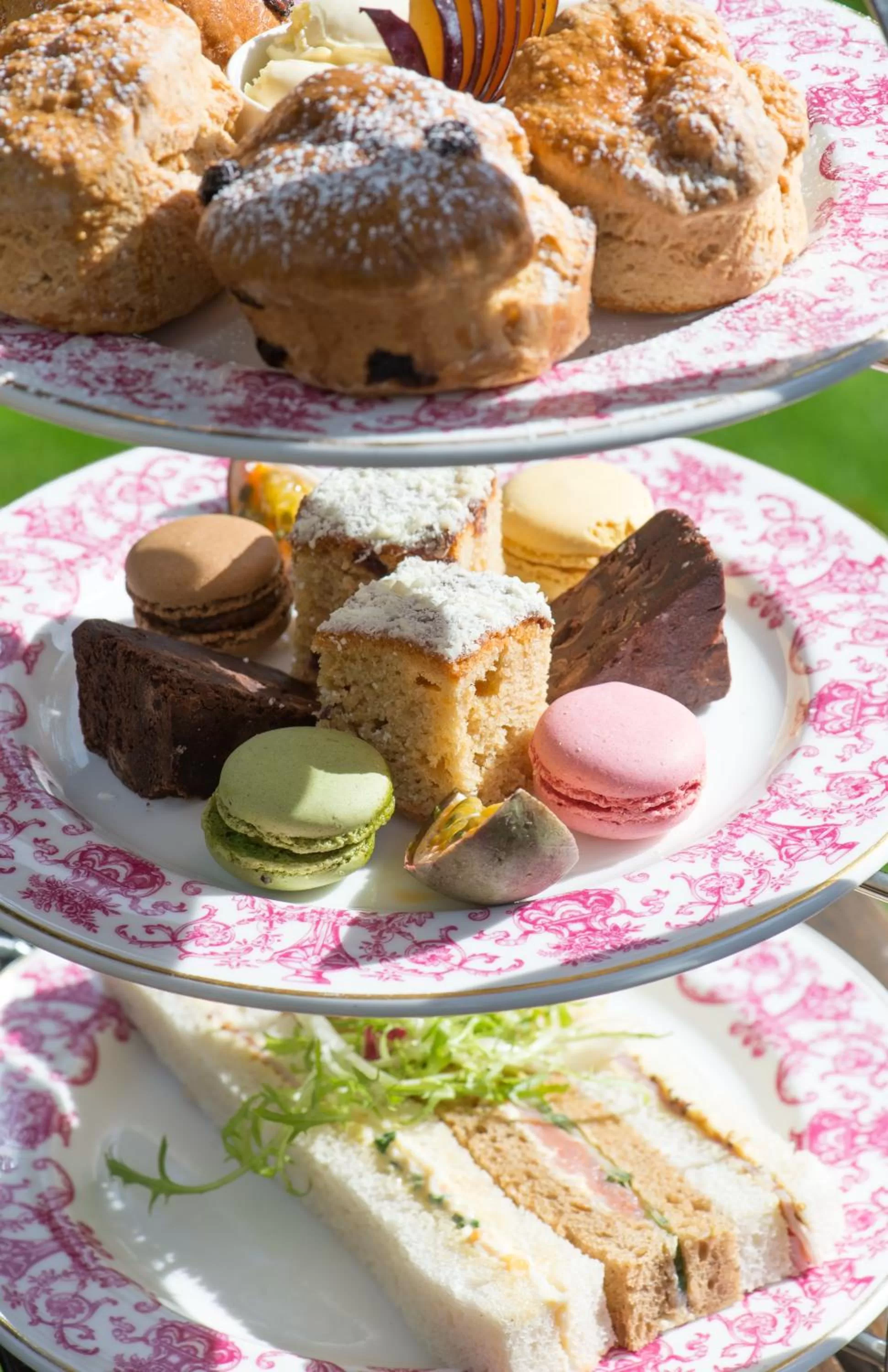 Food in The Crown Manor House Hotel