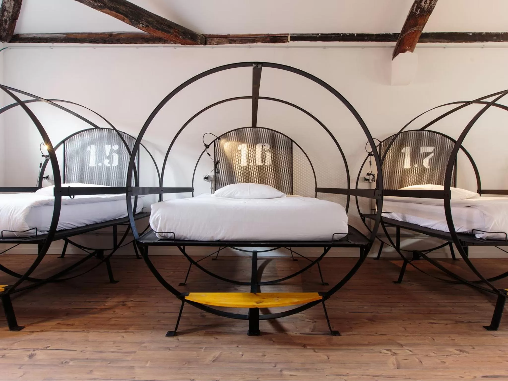 Bedroom, Bed in The House of Sandeman