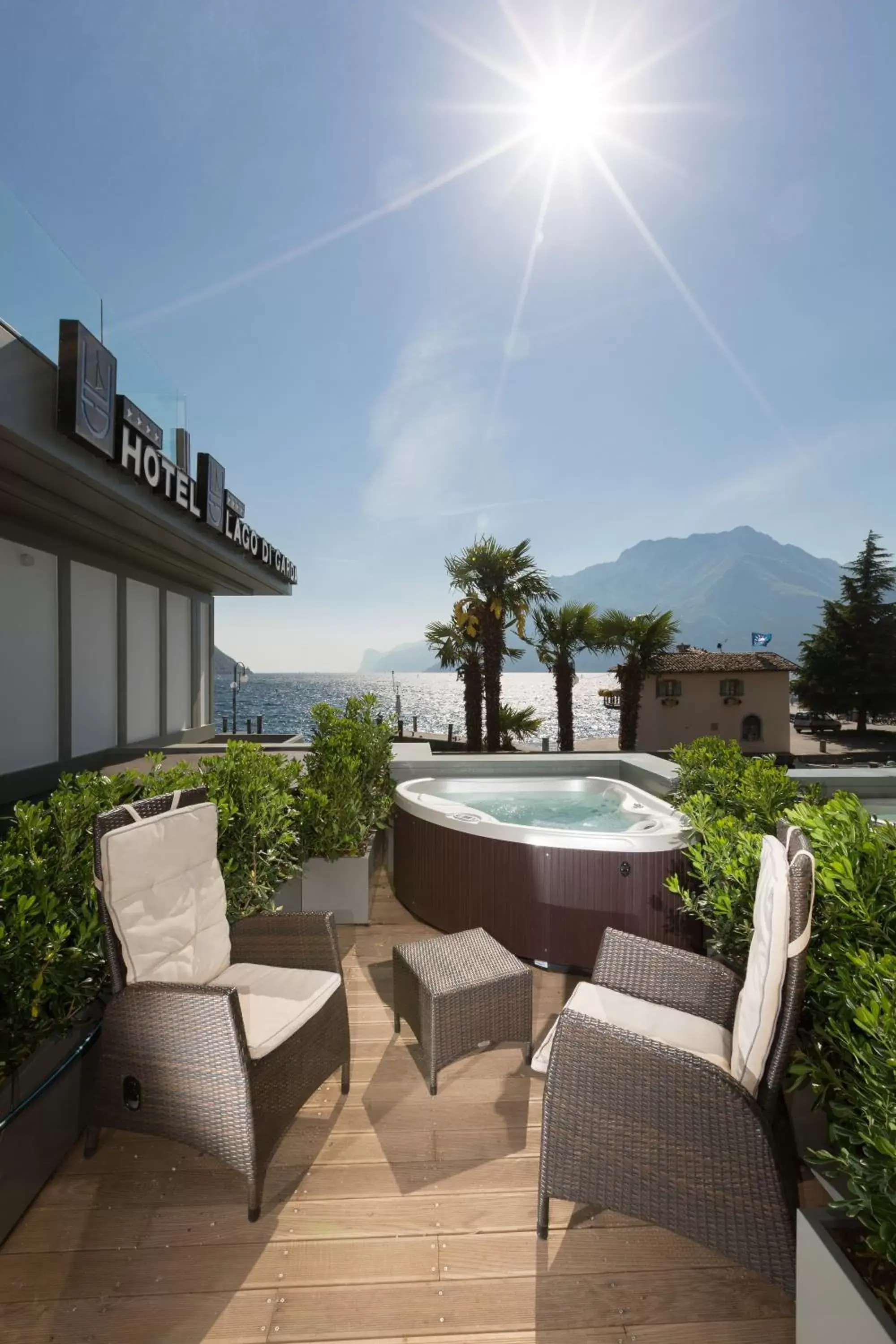 Balcony/Terrace in Hotel Lago Di Garda