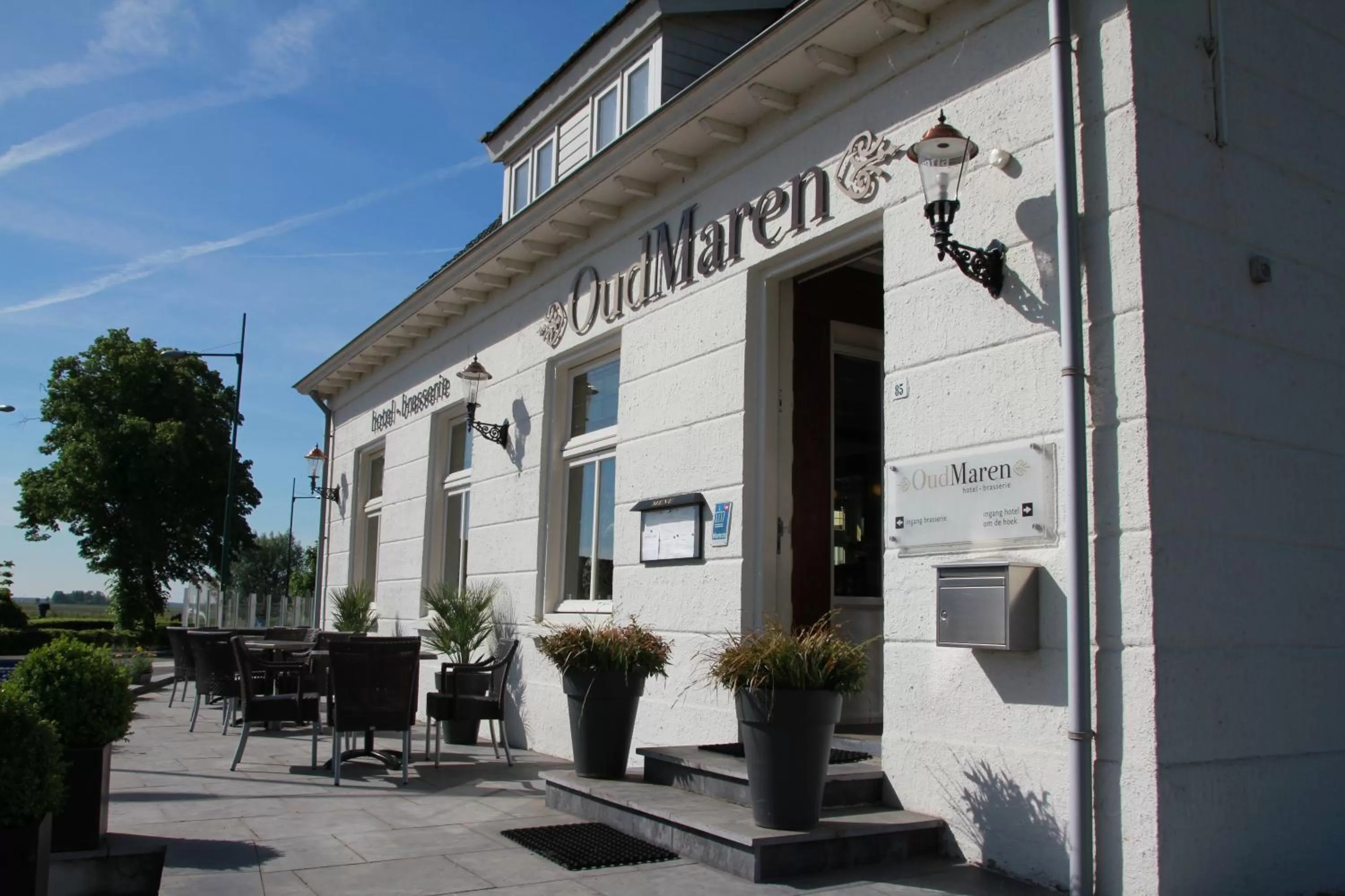 Facade/entrance in Hotel Brasserie Oud Maren
