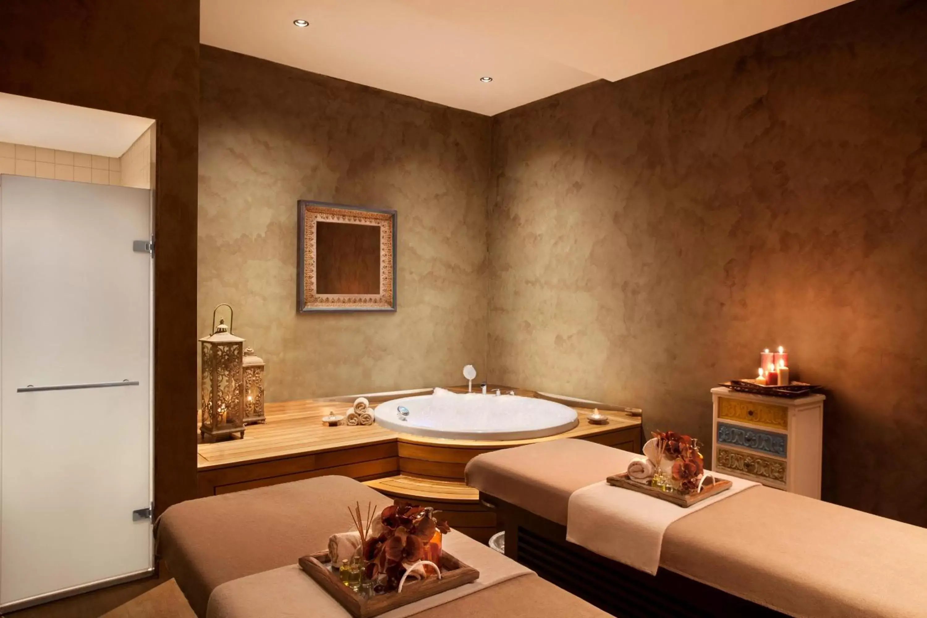 Massage, Bathroom in Akra Hotel