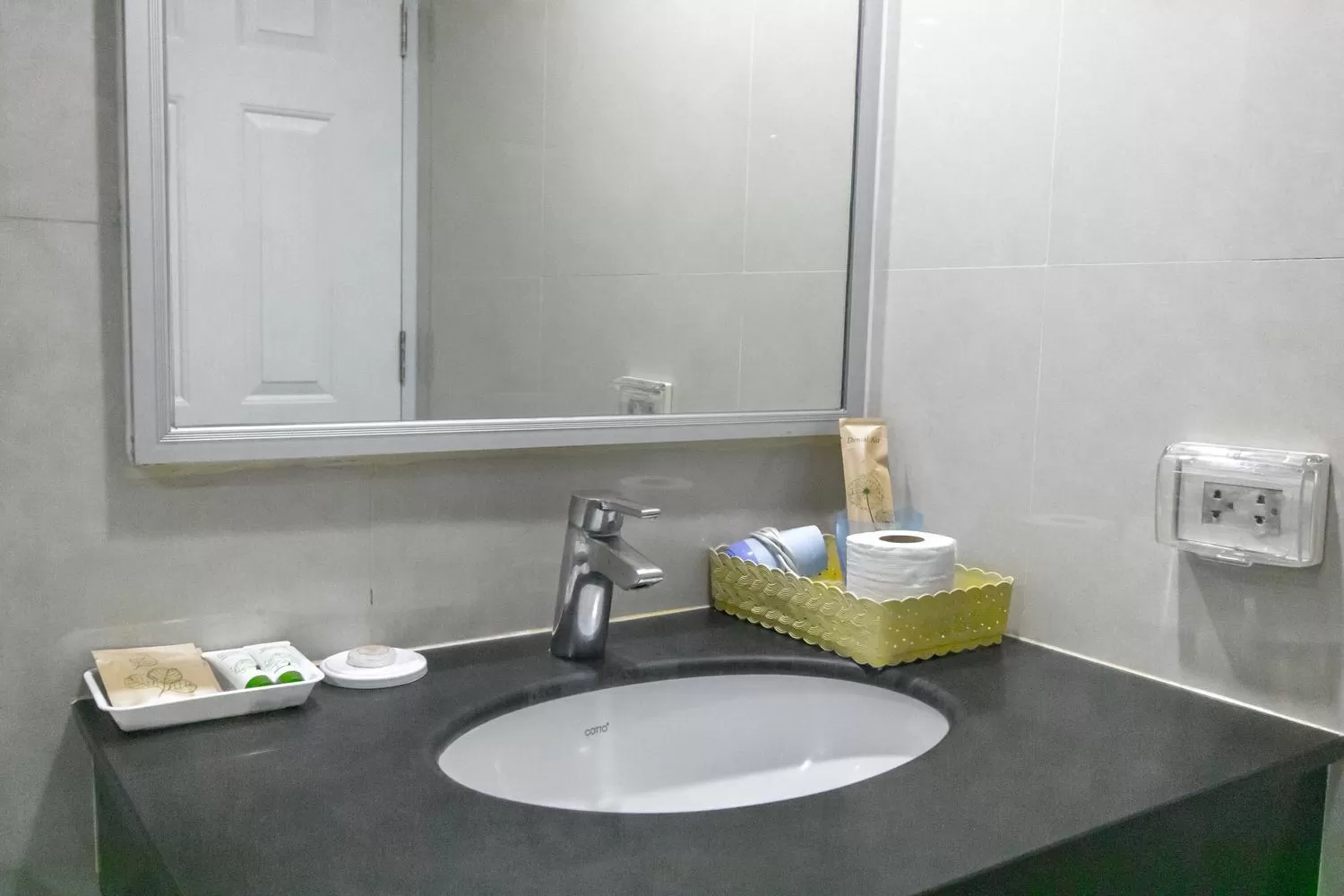 Bathroom in United Residence Ekamai Bangkok