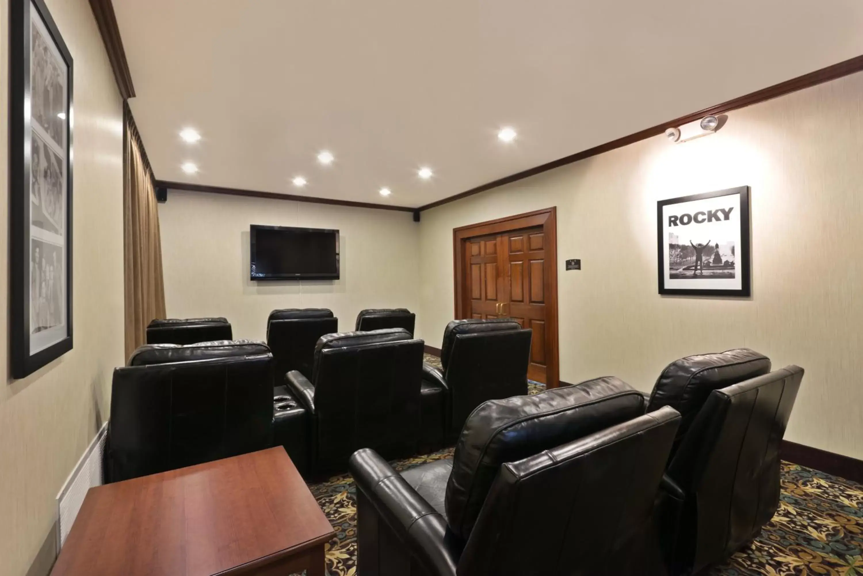 Lobby or reception, Seating Area in Staybridge Suites Tucson Airport, an IHG Hotel