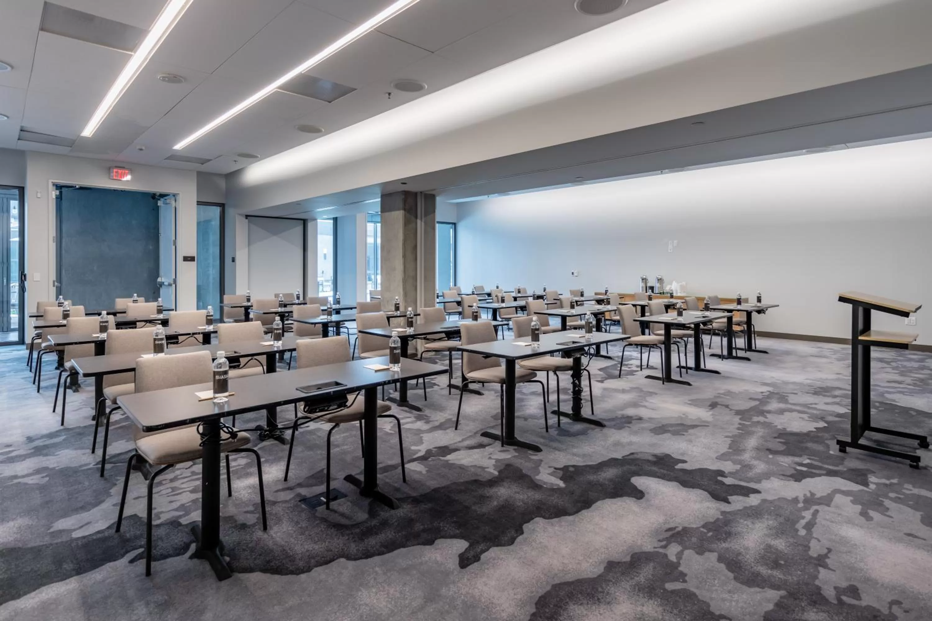 Meeting/conference room in Shashi Hotel Mountain View Palo Alto