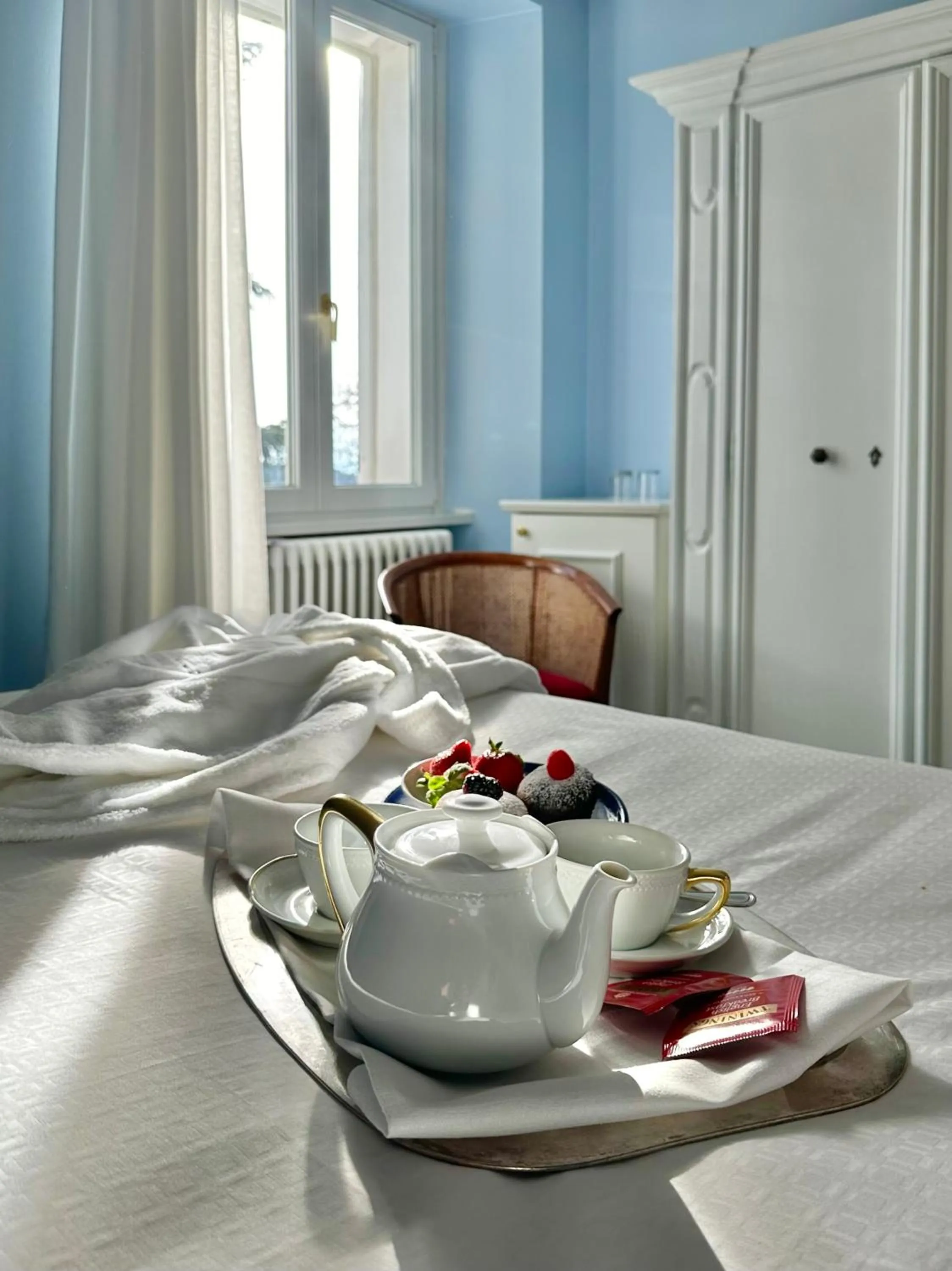 Bed in Hotel Riviera & Maximilian's