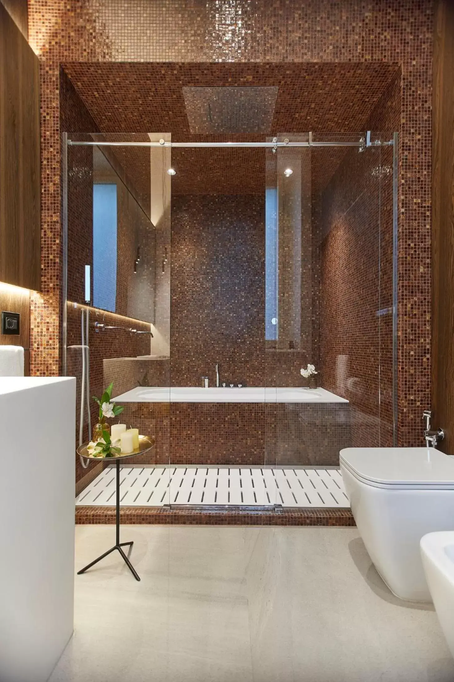 Shower, Bathroom in Messori Suites