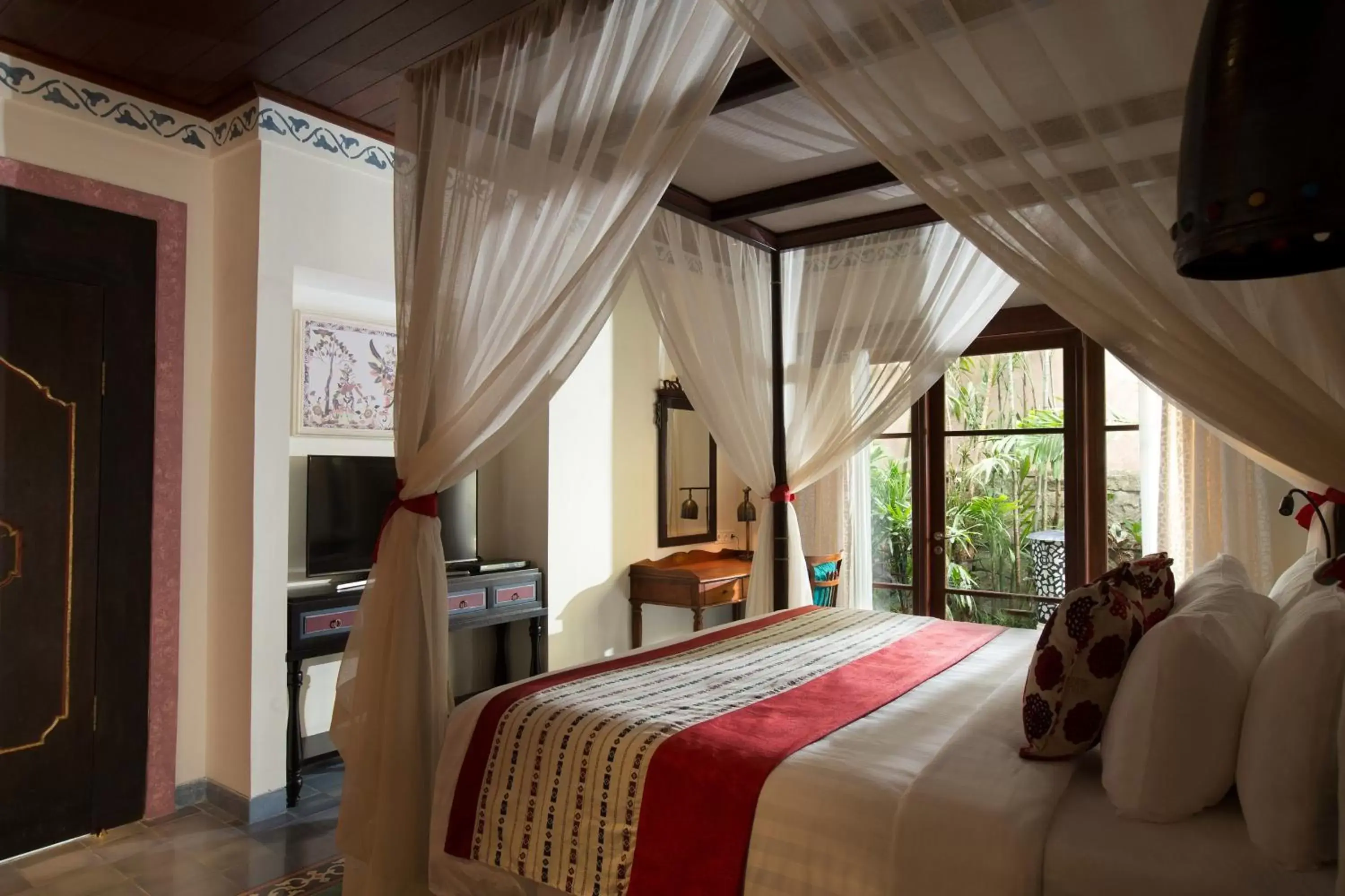 Bedroom, Bed in Dwaraka The Royal Villas
