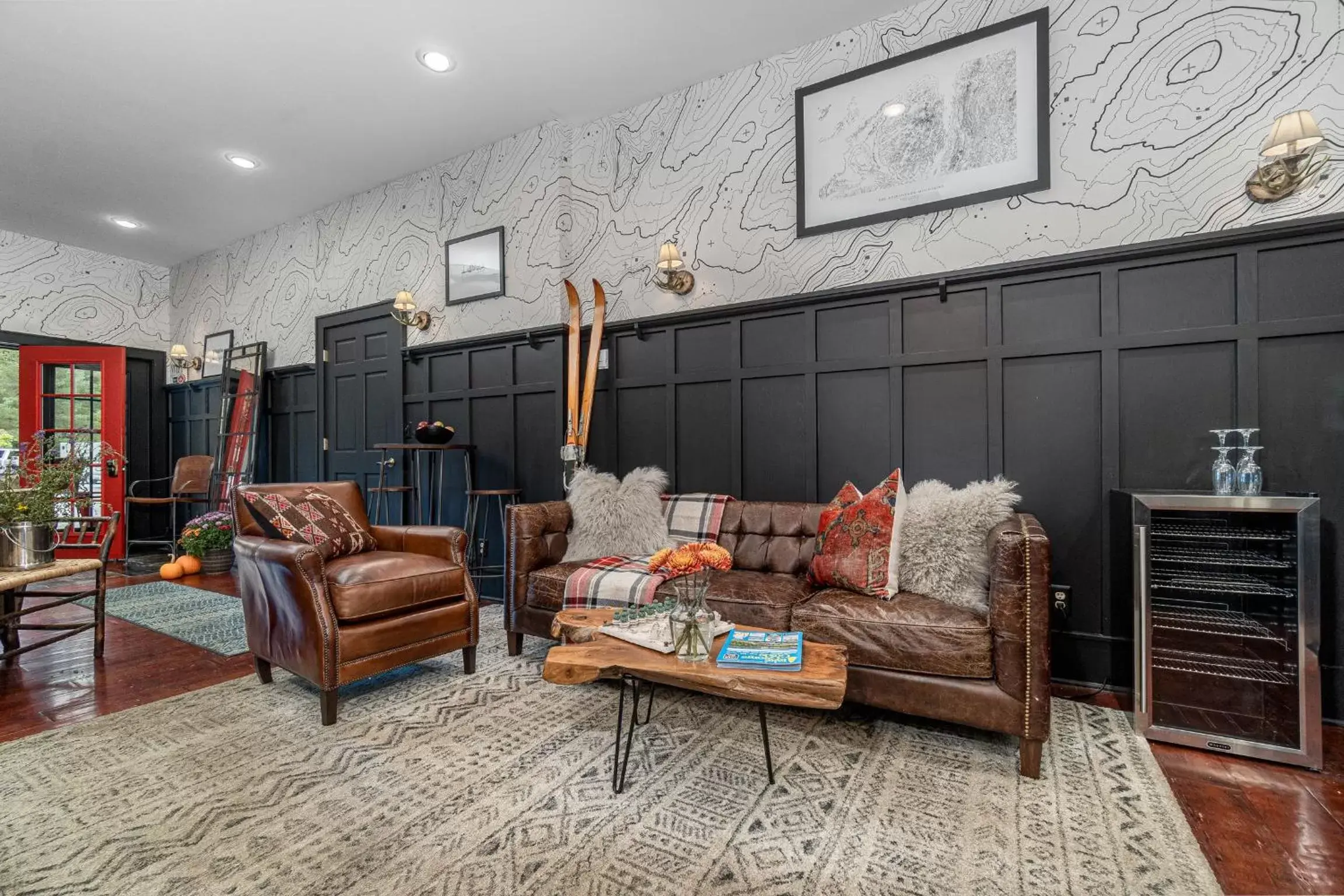 Lobby or reception in The Alpine Lodge Lobby or reception in The Alpine Lodge