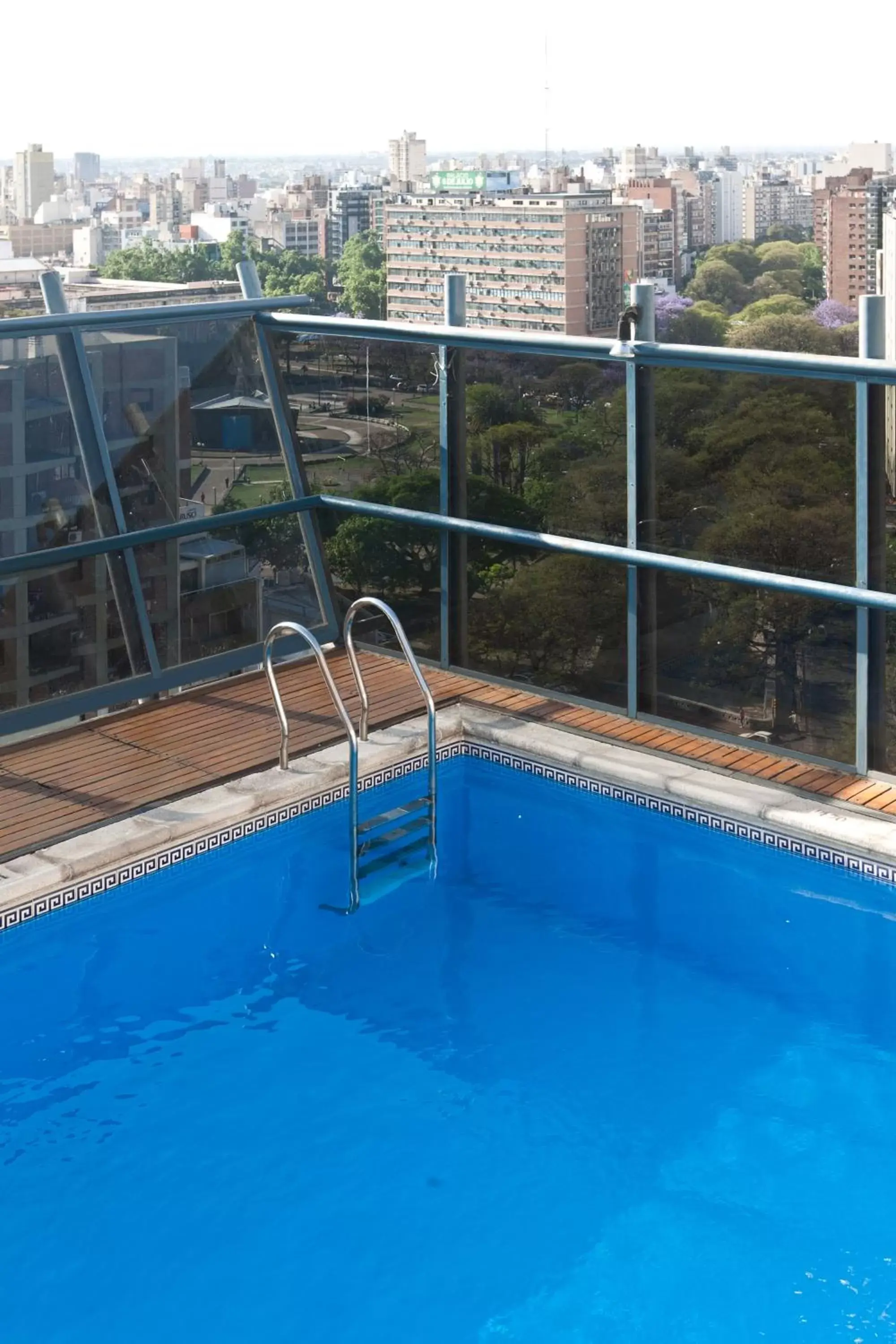 Property building, Swimming Pool in NH Córdoba Urbano