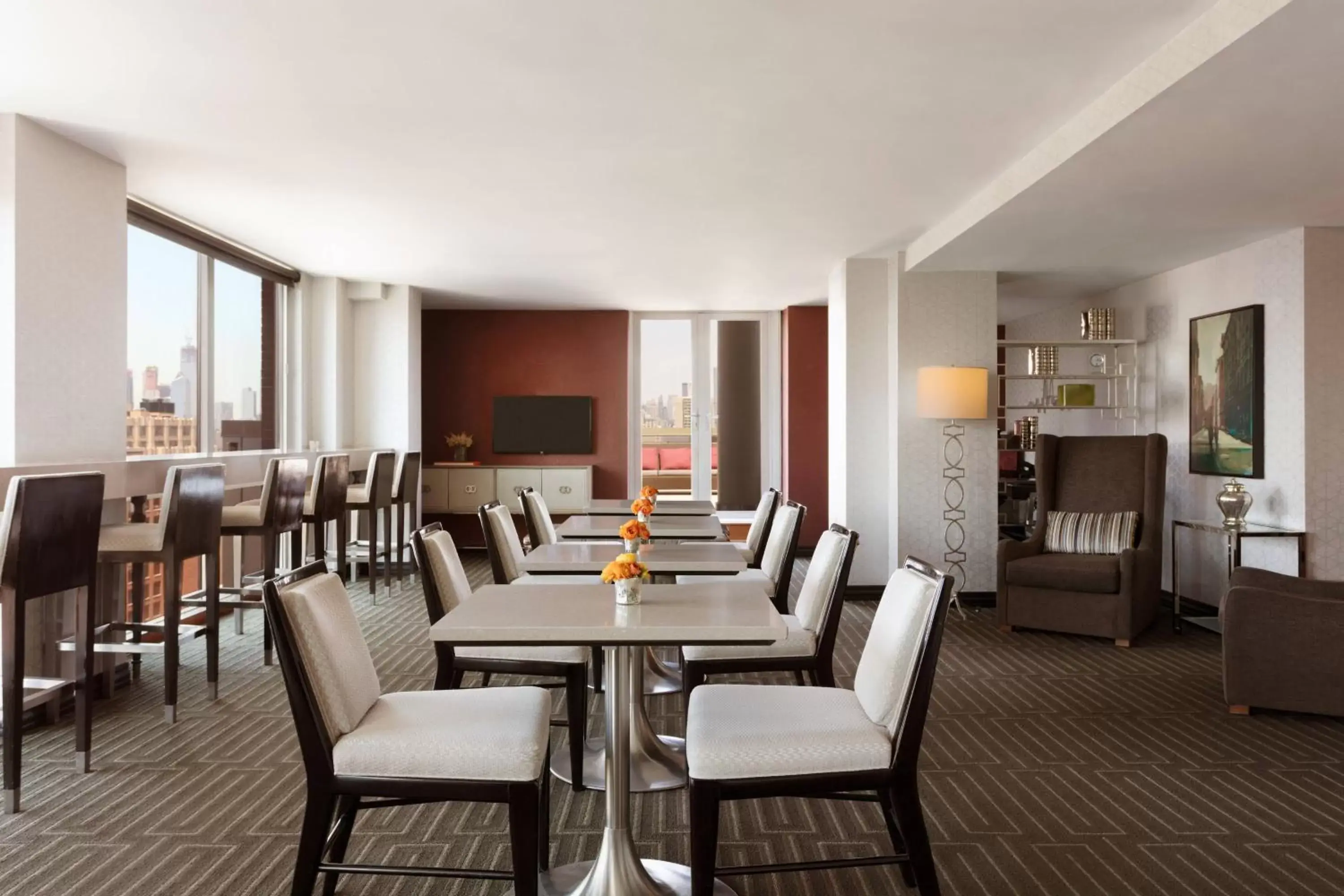 Lounge or bar, Restaurant/Places to Eat in Sheraton Tribeca New York Hotel