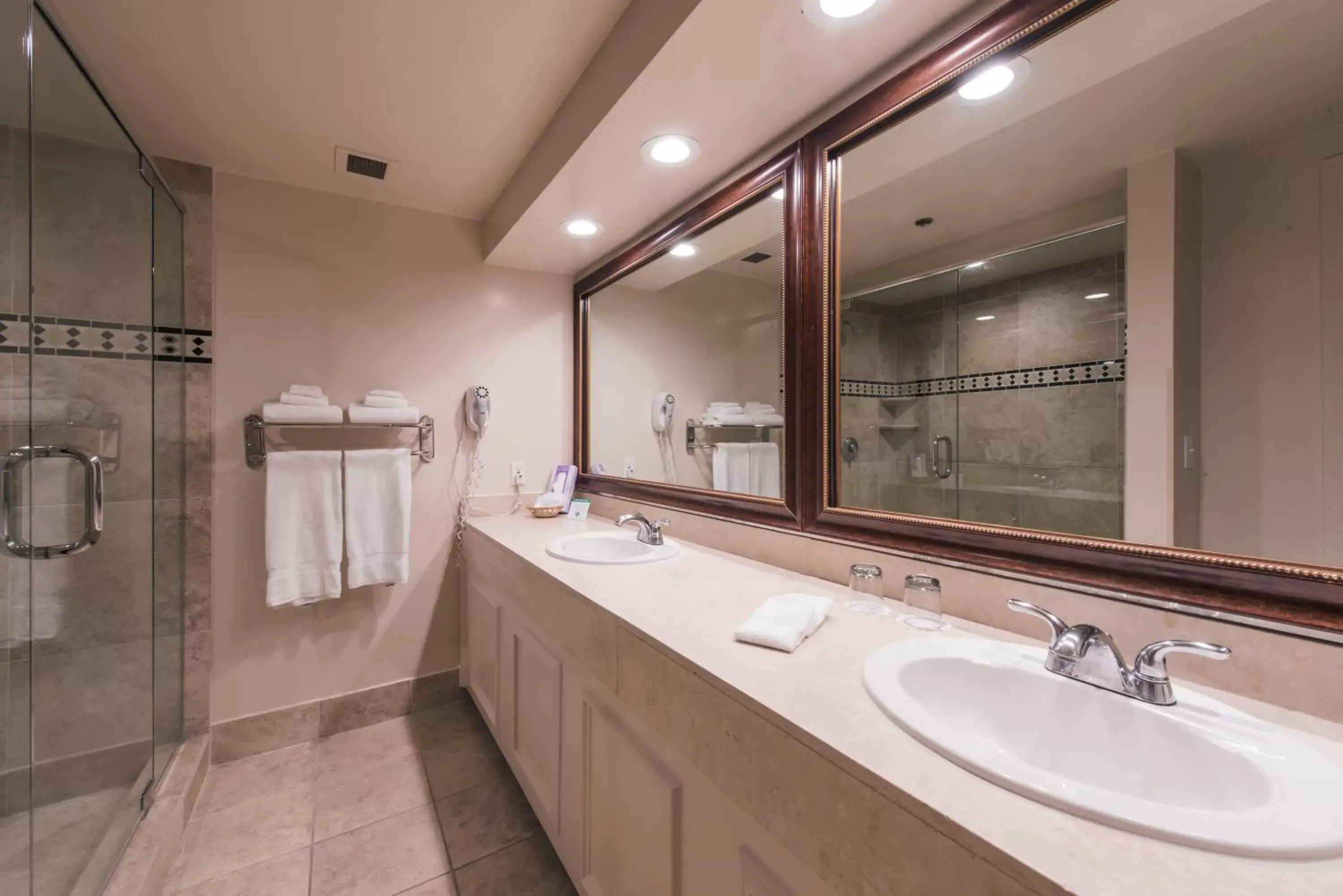 Bathroom in Grand Vista Hotel