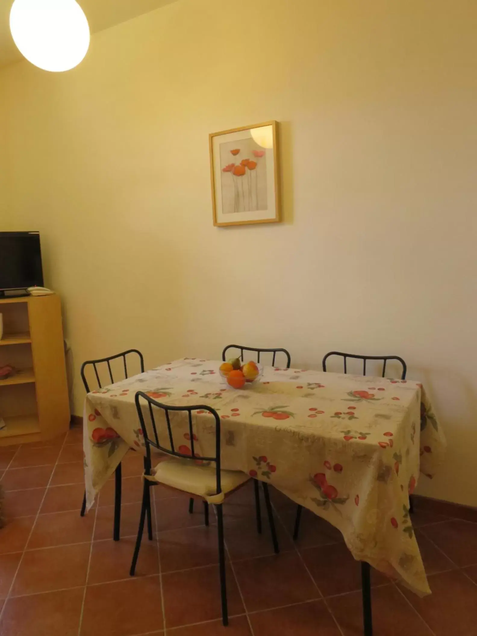 Dining Area in Country Residence Cipriano - La Torre alle Tolfe