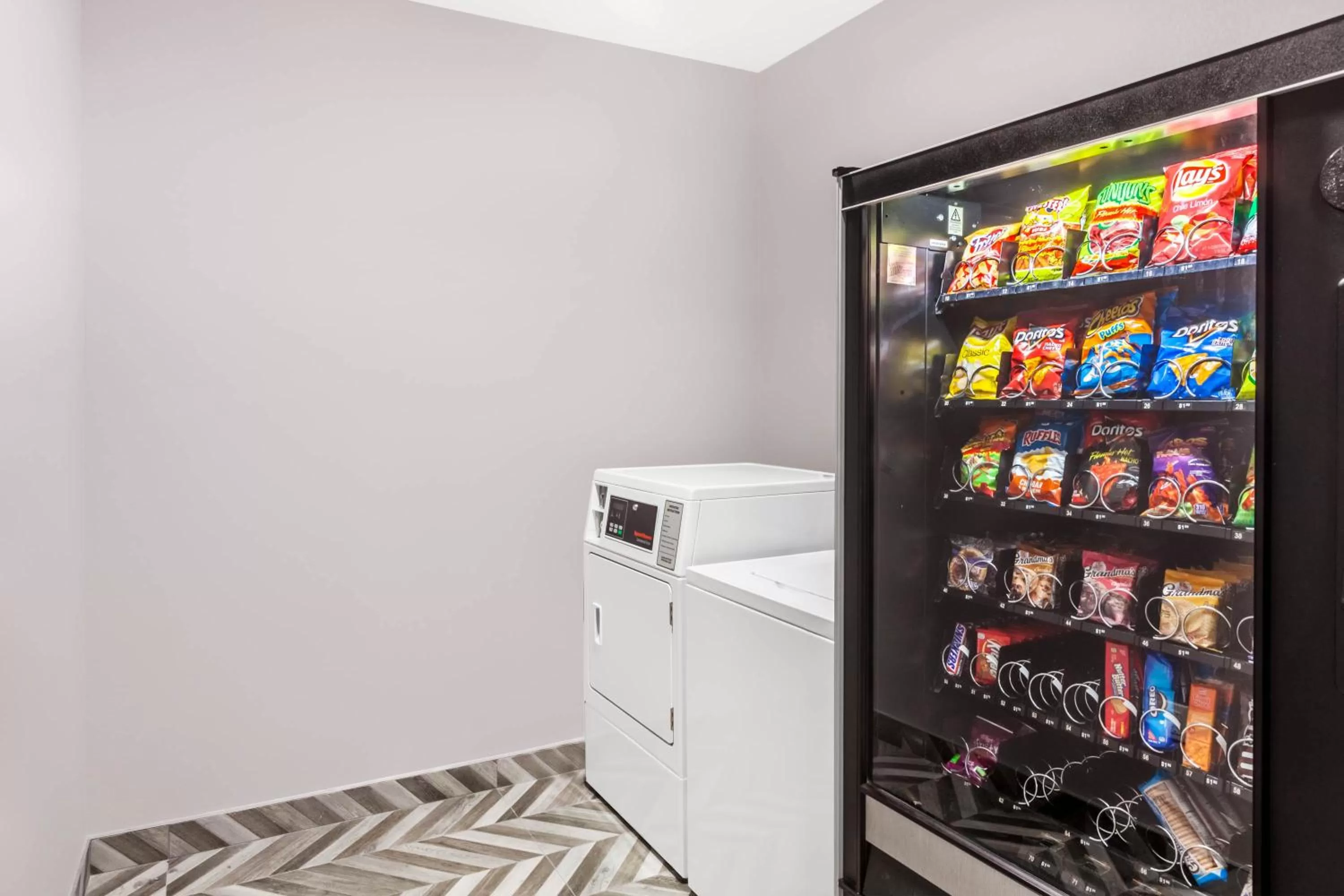 Drinks in Super 8 by Wyndham Kingwood Houston North