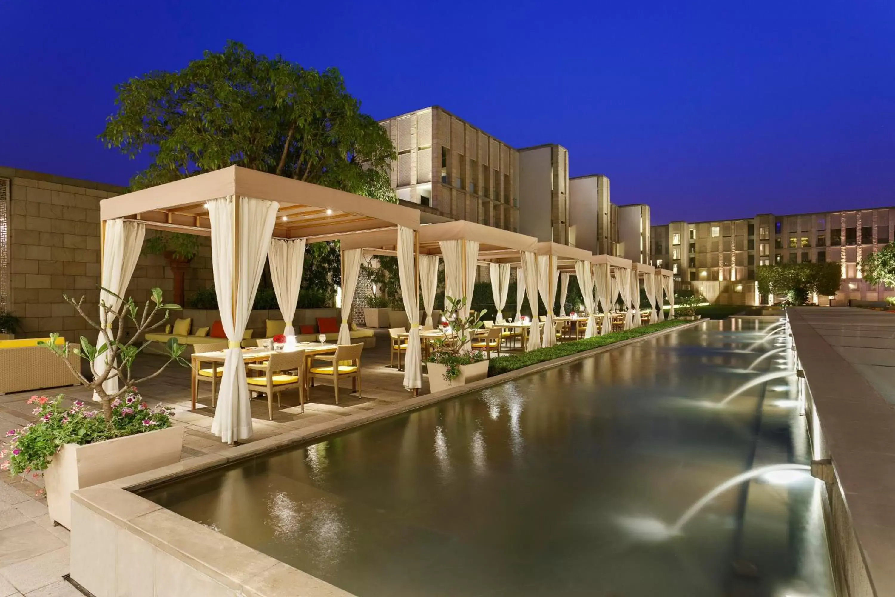 Restaurant/places to eat, Swimming Pool in The Lodhi - A member of The Leading Hotels Of The World