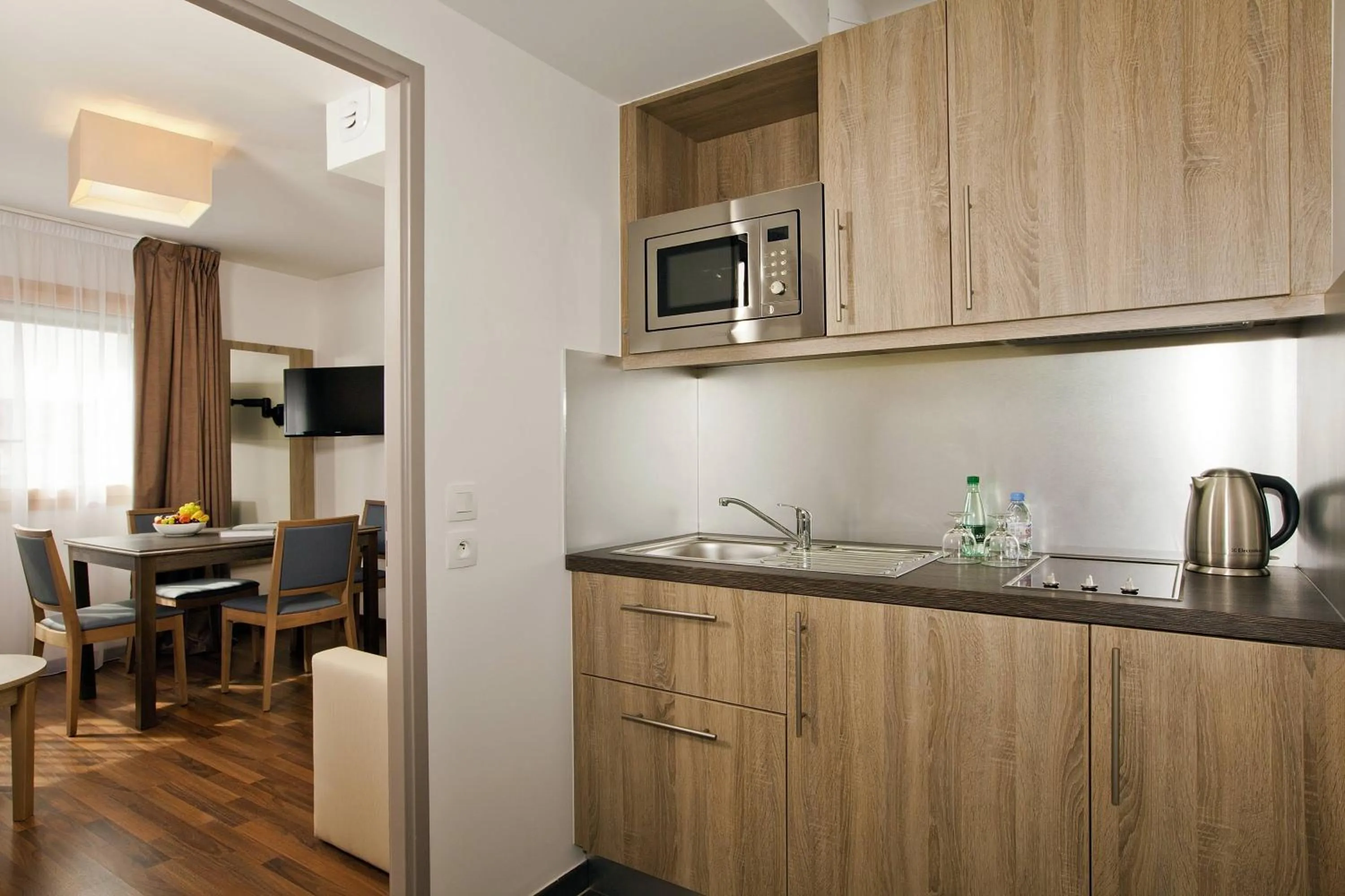 Kitchen or kitchenette in Residhome Paris Issy Les Moulineaux
