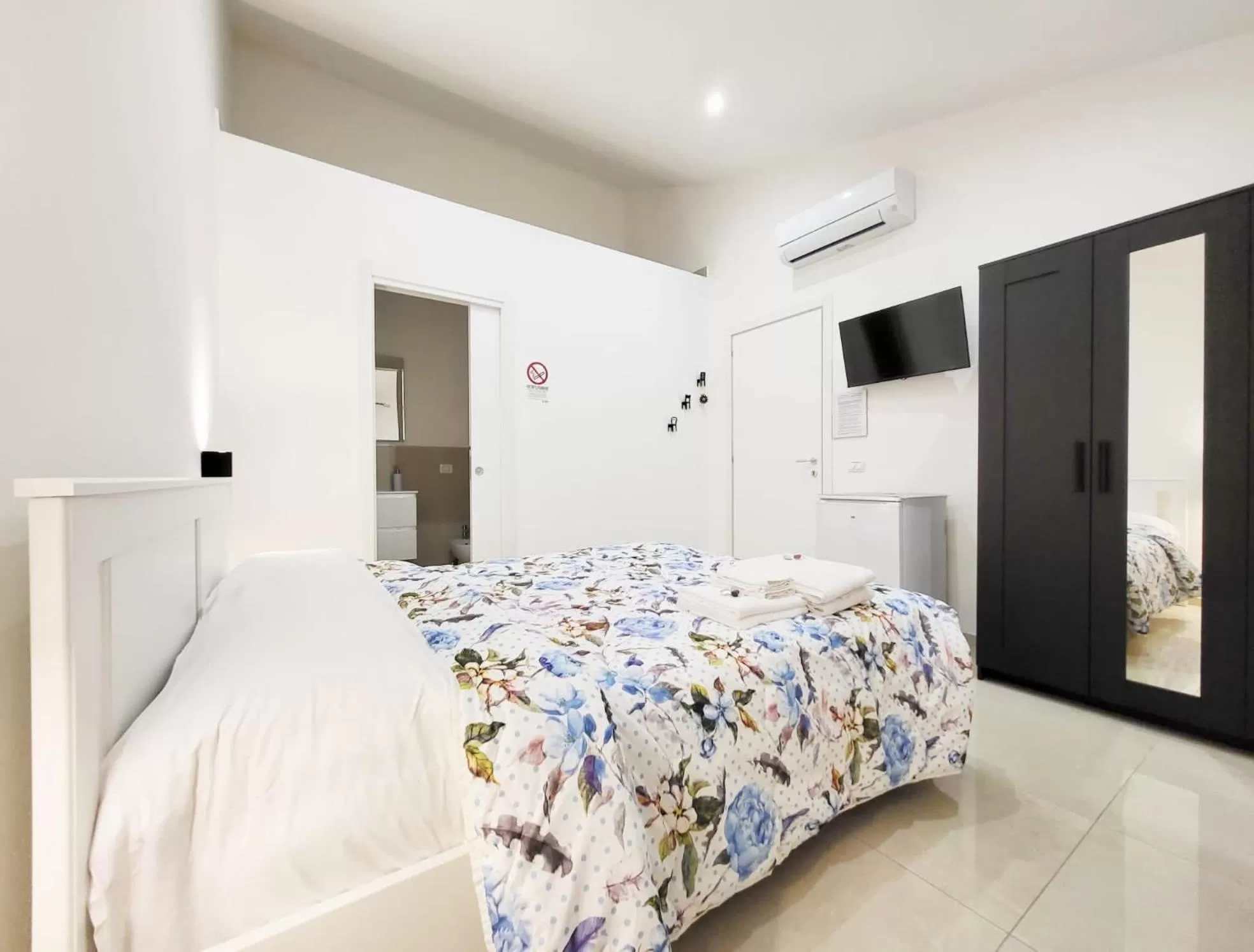 Bed in D ANNUNZIO house