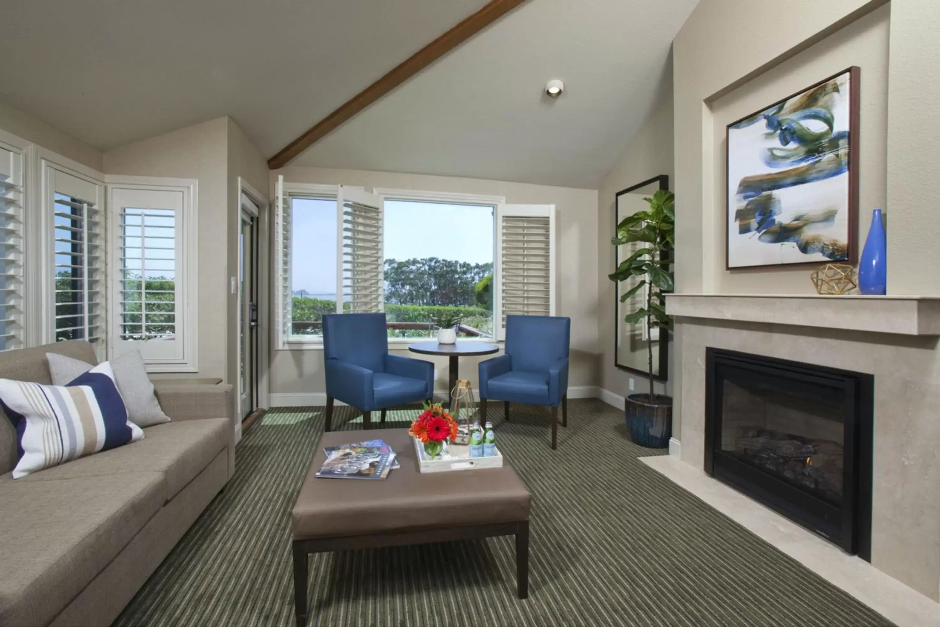 Seating Area in The Inn at the Tides