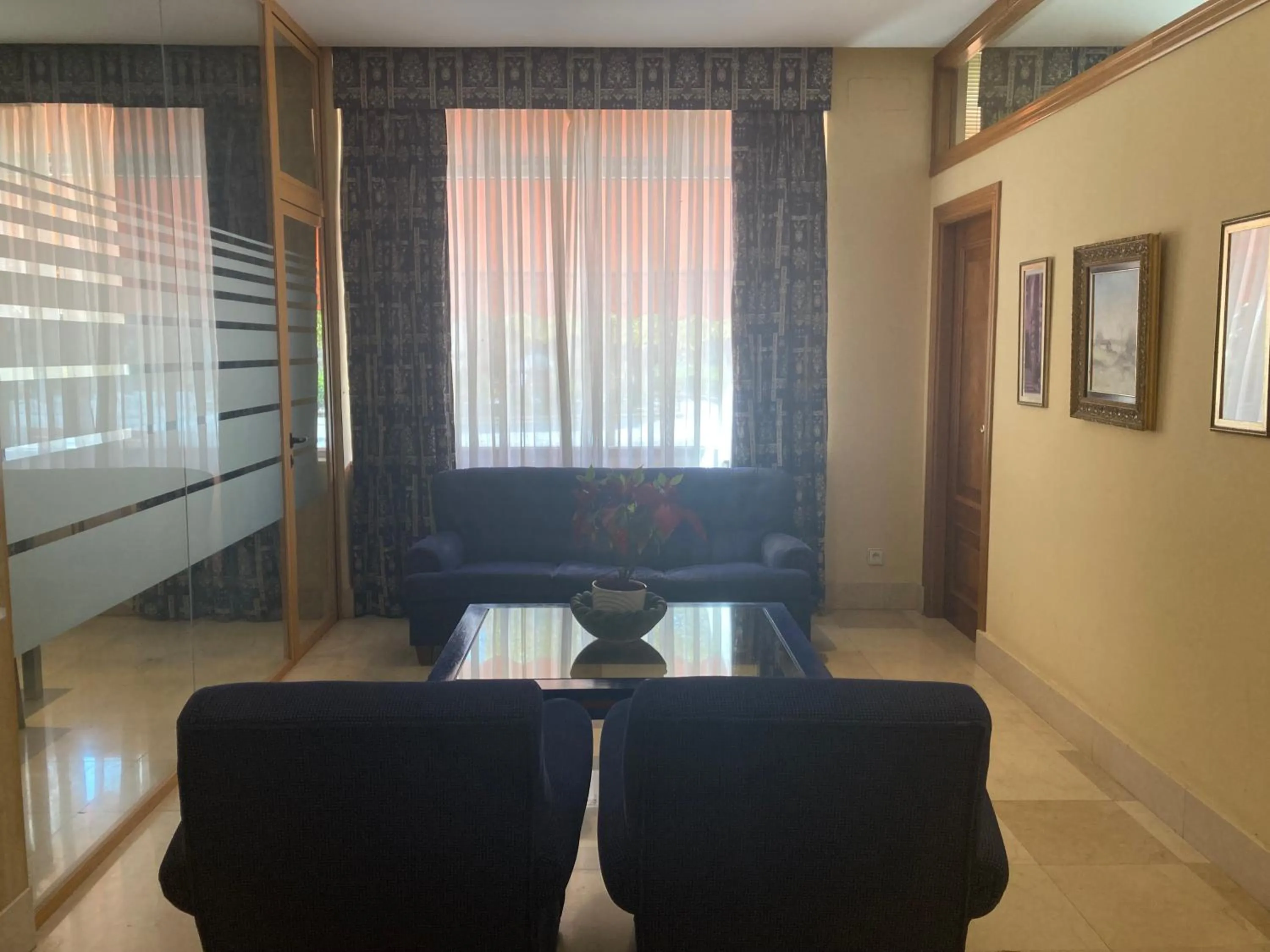 Living room in Hotel Condal