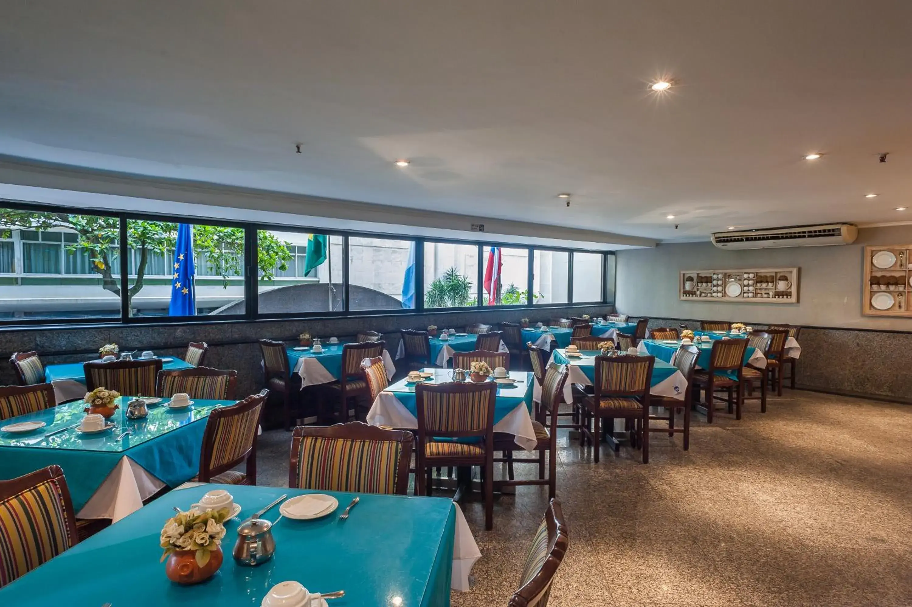 Restaurant/places to eat in Oceano Copacabana Hotel Restaurant/places to eat in Oceano Copacabana Hotel