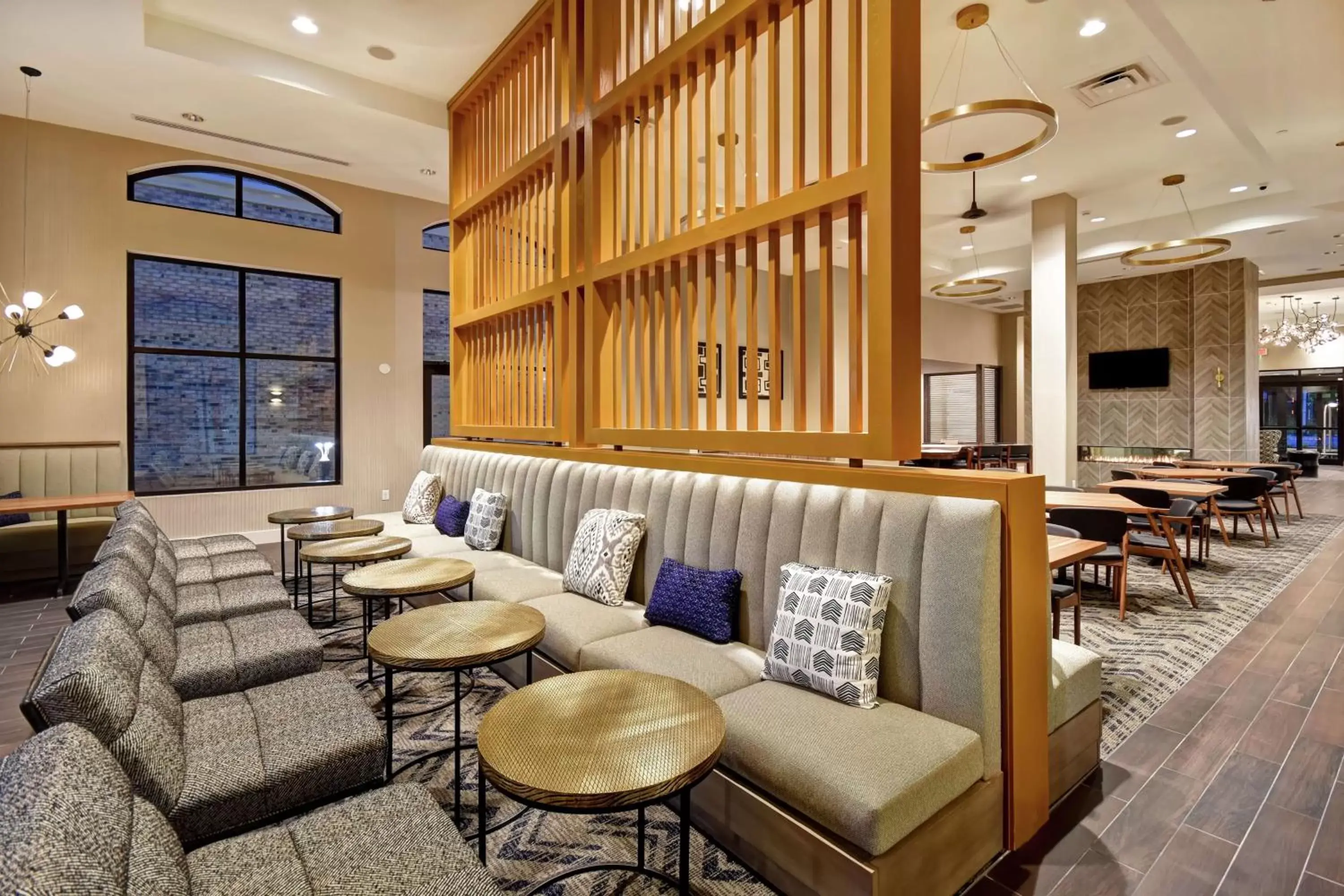 Lobby or reception, Lounge/Bar in Homewood Suites By Hilton Greenville Downtown