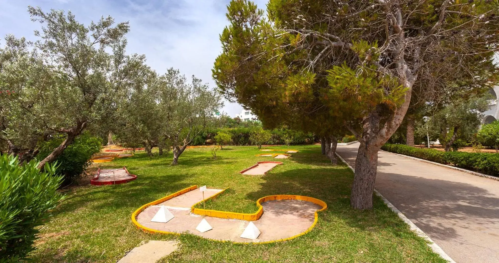 Garden in El Mouradi Palace