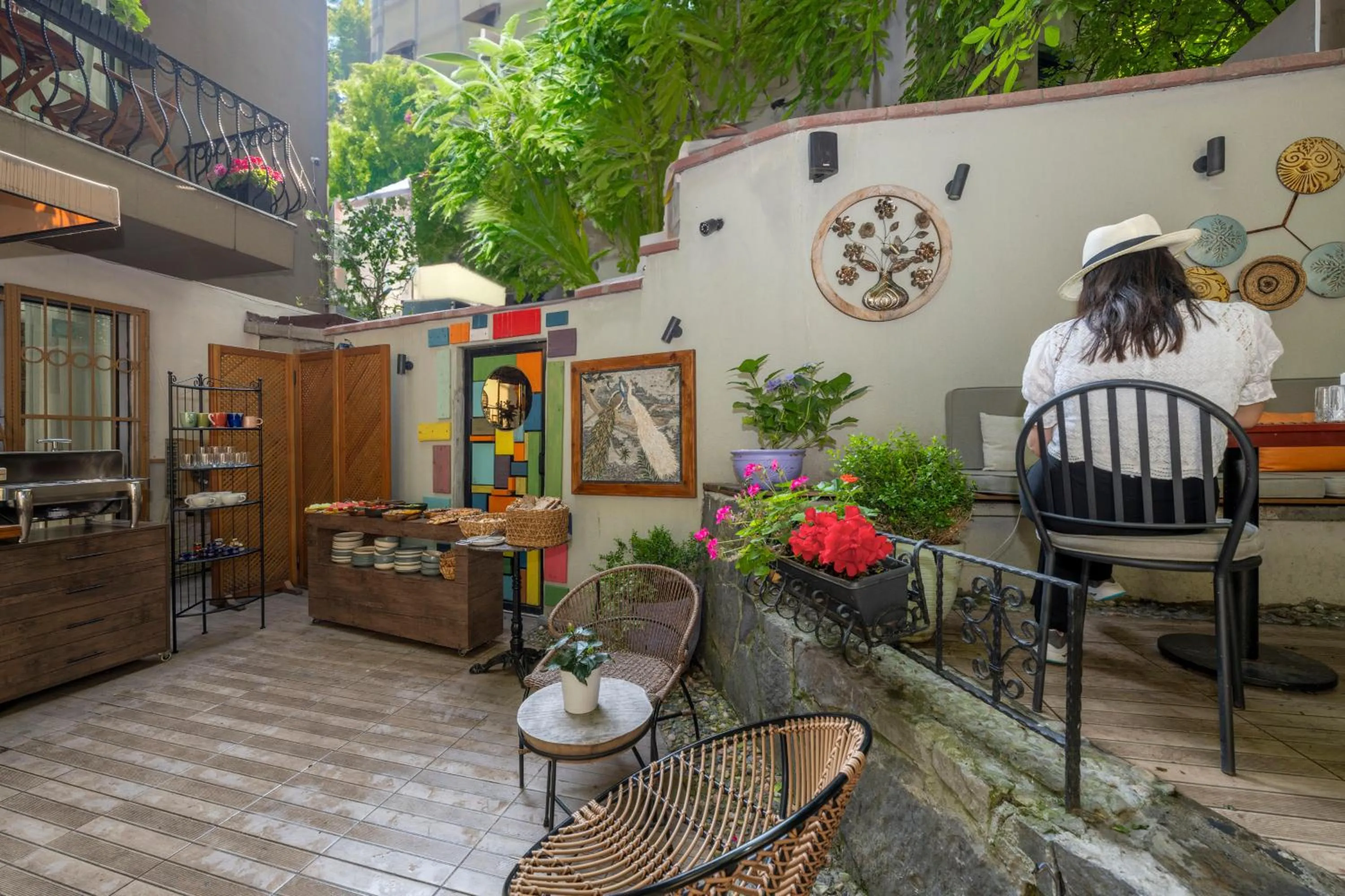 People in The Marions Suite istanbul Special Category Taksim