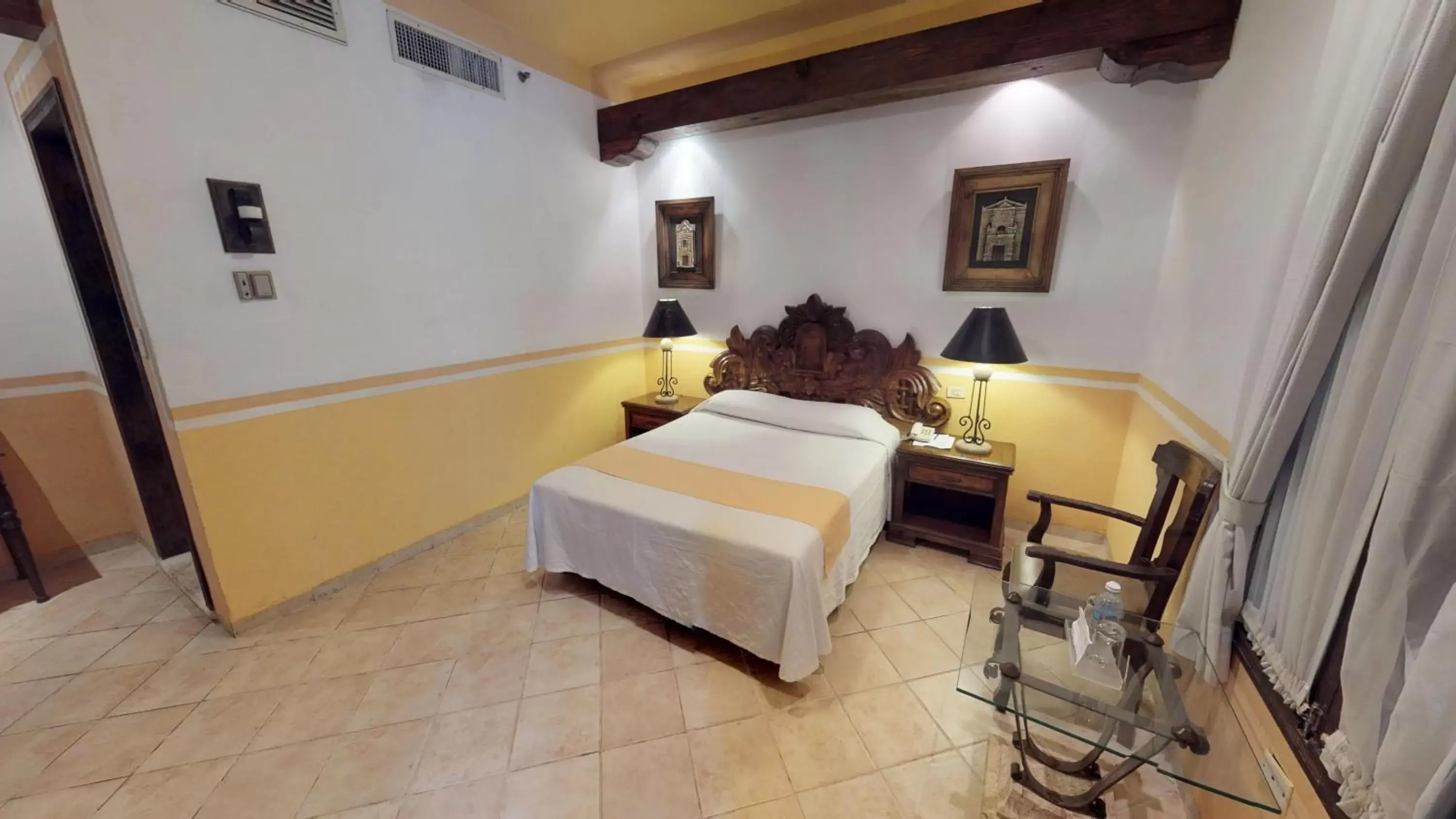 Bed in Hotel Boutique La Mision De Fray Diego Bed in Hotel Boutique La Mision De Fray Diego