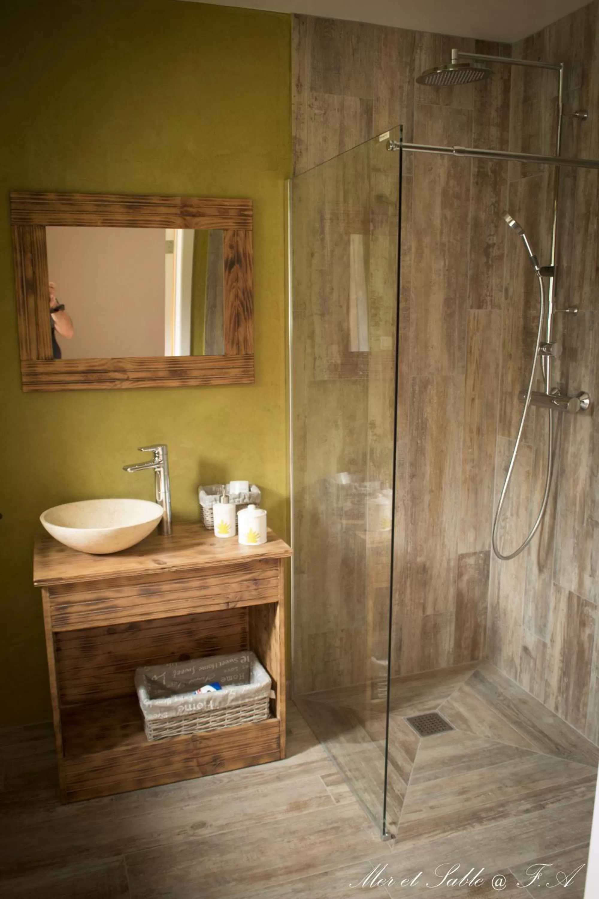 Bathroom in Mer et Sable B&B