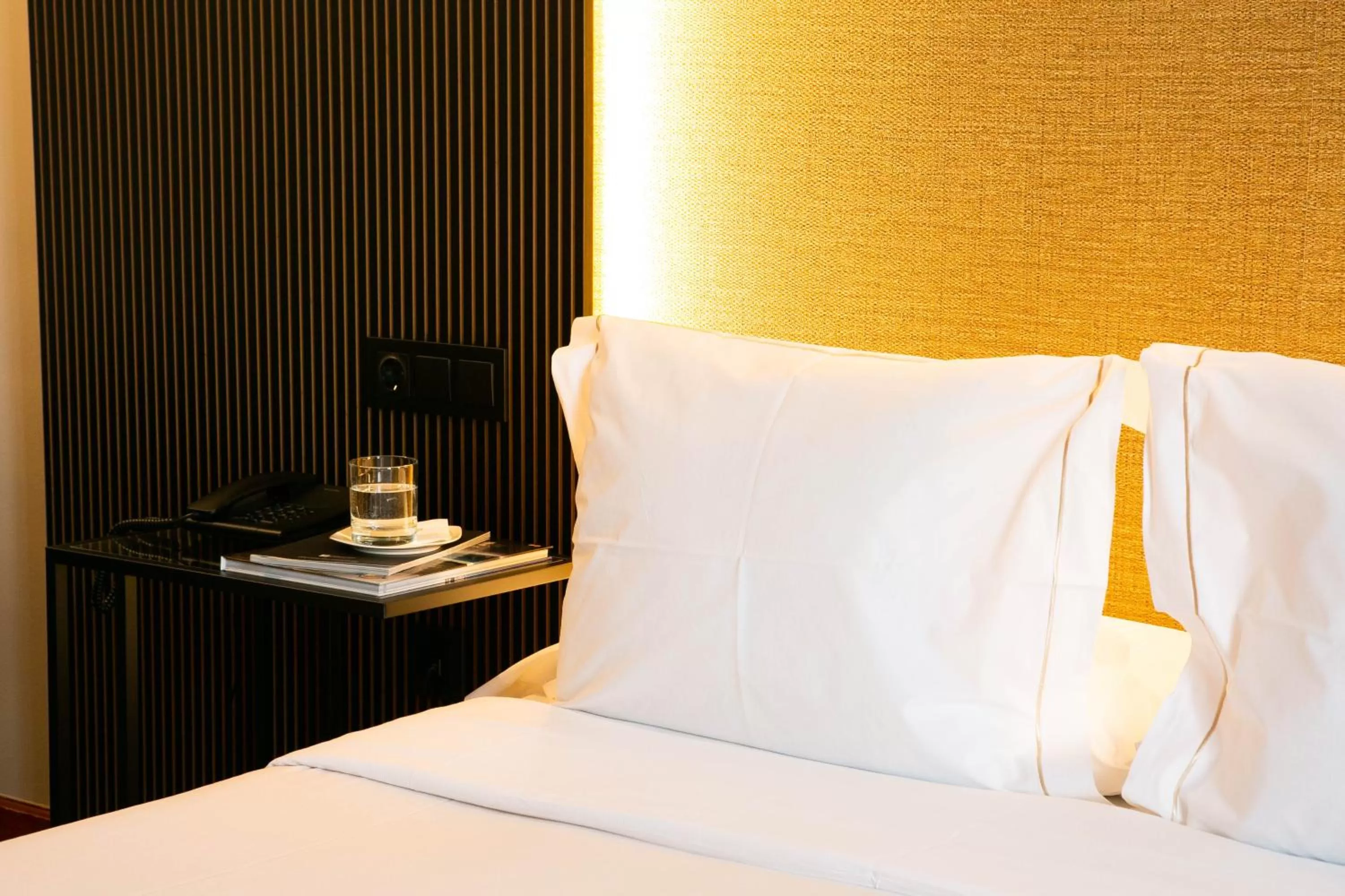 Bed in Hotel Sercotel Ciudad de Oviedo