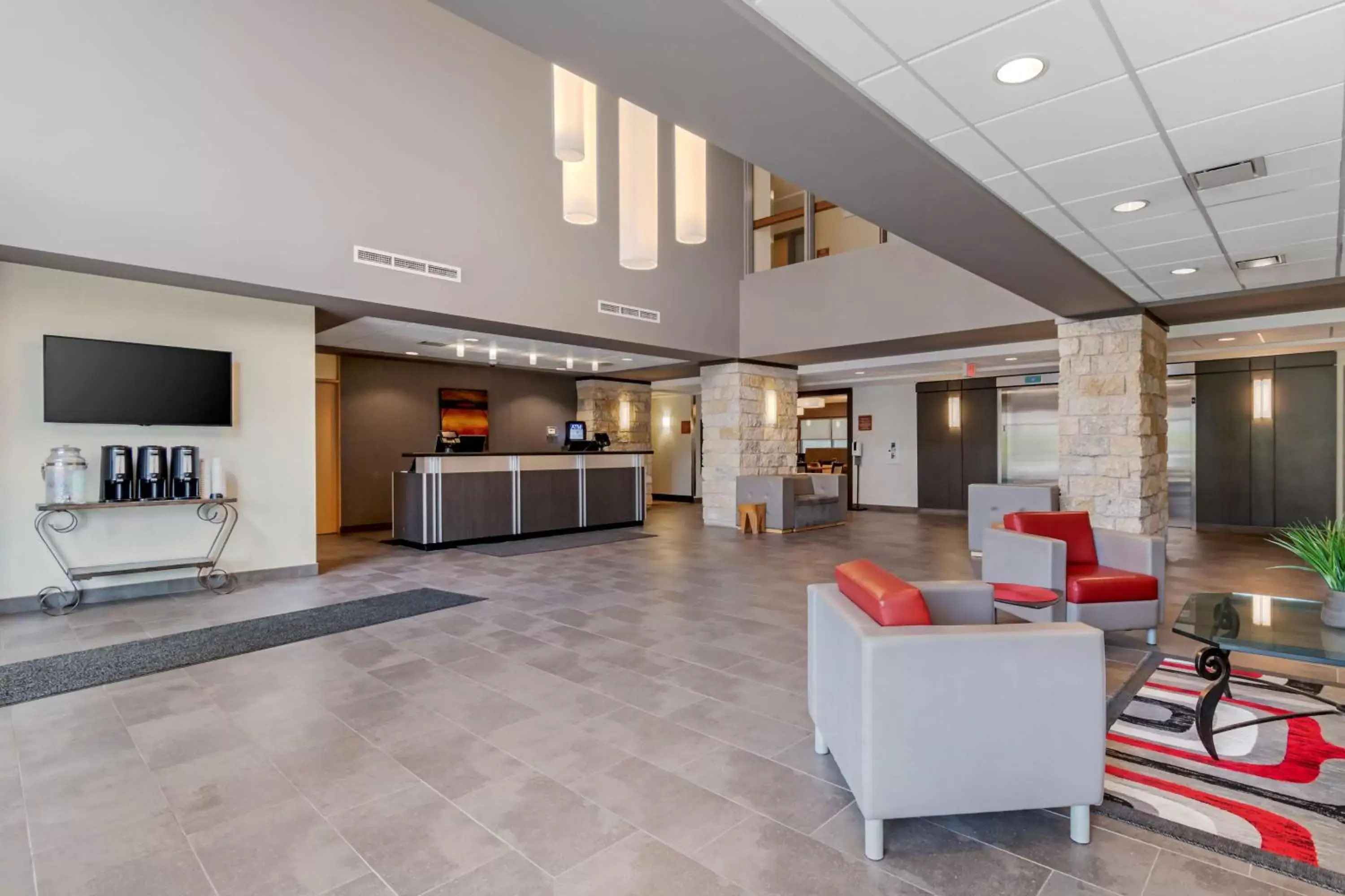 Lobby or reception, Lobby/Reception in Best Western Plus Eastgate Inn & Suites