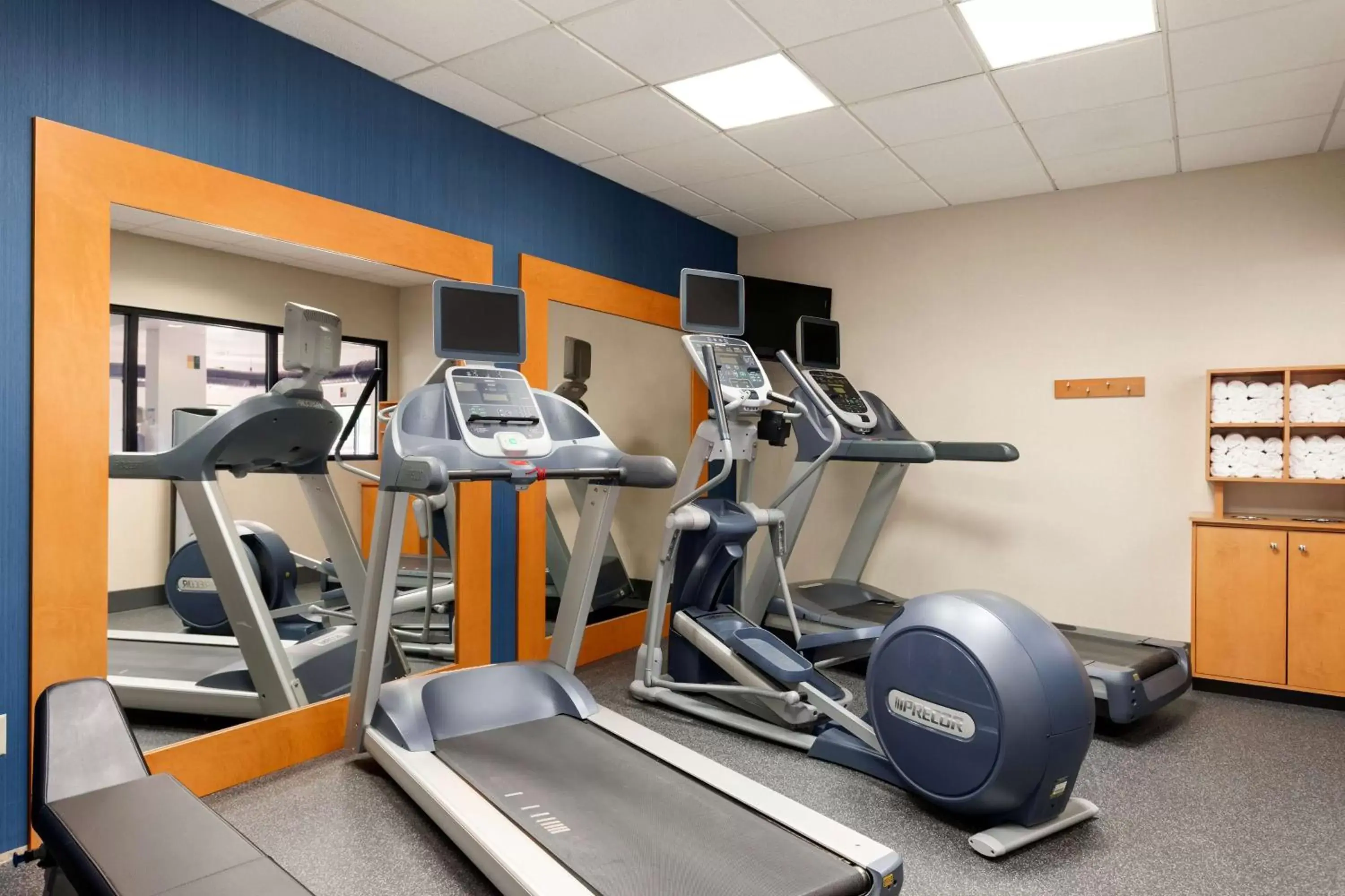 Fitness centre/facilities, Fitness Center/Facilities in Hampton Inn & Suites Denver-Cherry Creek