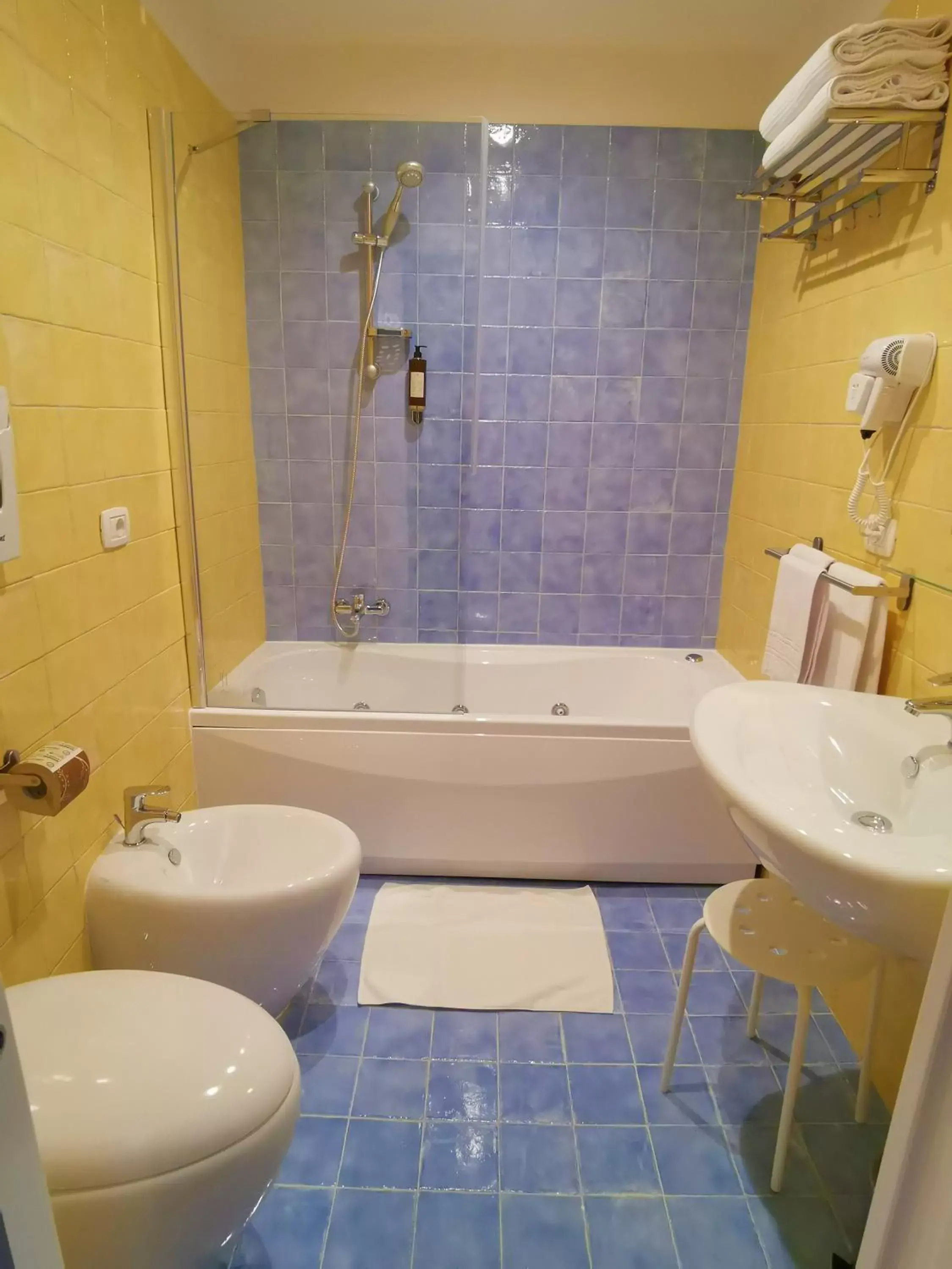 Hot Tub, Bathroom in Relais del Principe