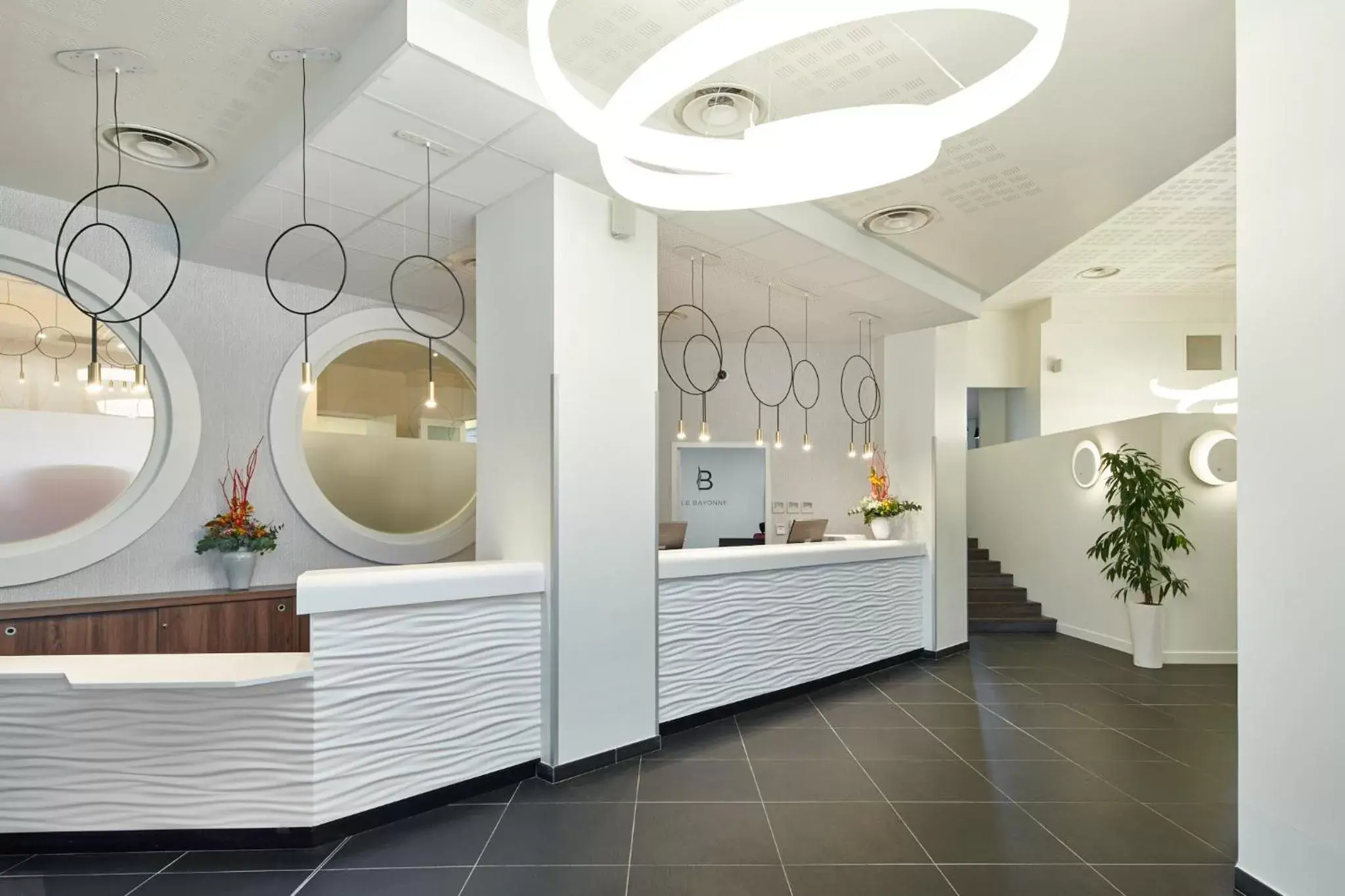 Lobby or reception in Hôtel Le Bayonne Lobby or reception in Hôtel Le Bayonne