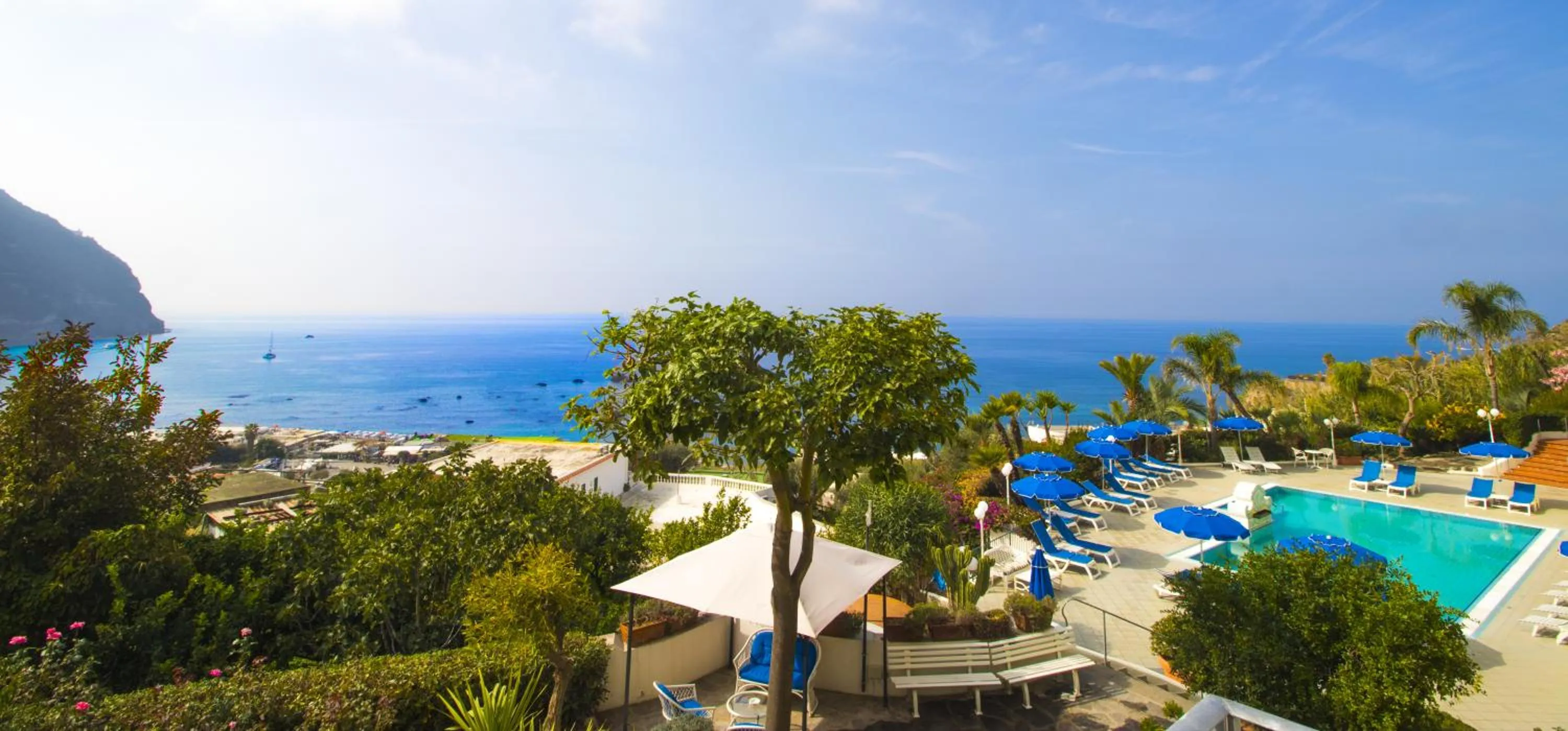 Garden in Hotel Capizzo