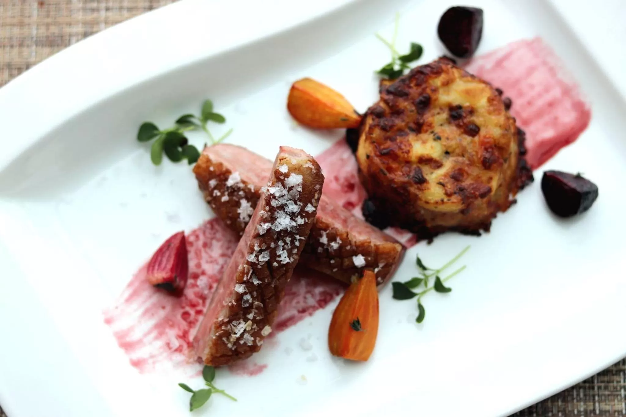 Restaurant/places to eat in Crowne Plaza Budapest by IHG