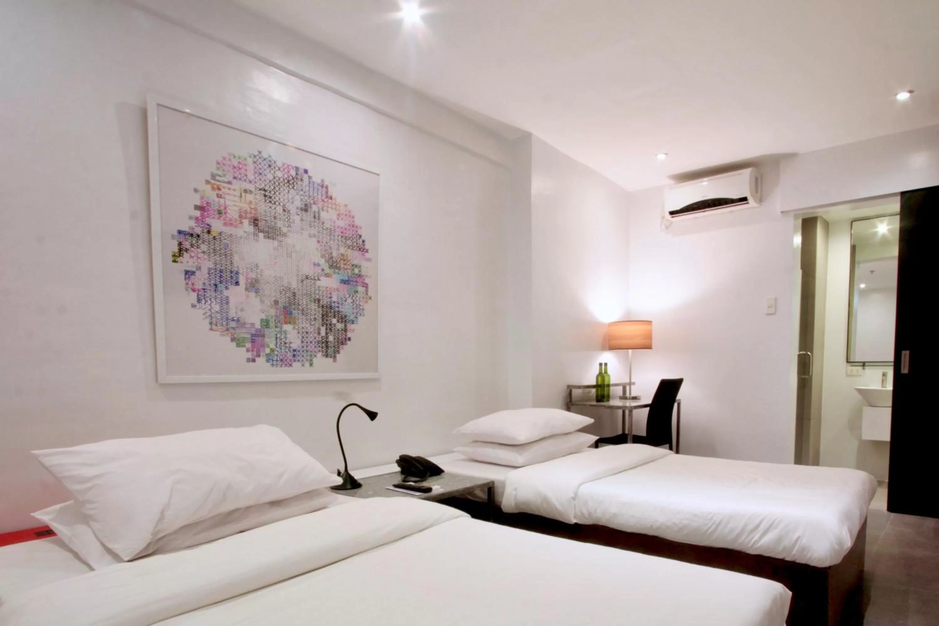 Bedroom, Bed in Hotel Durban