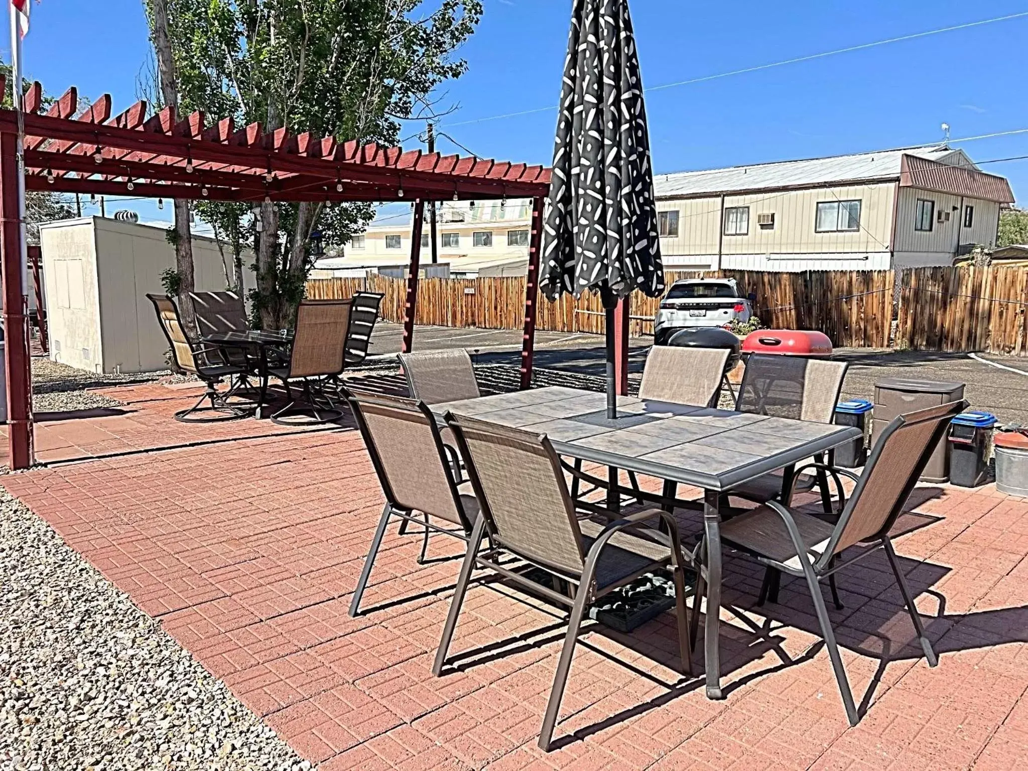 Patio in 1 or 3 Bedroom Apartment with Full Kitchen