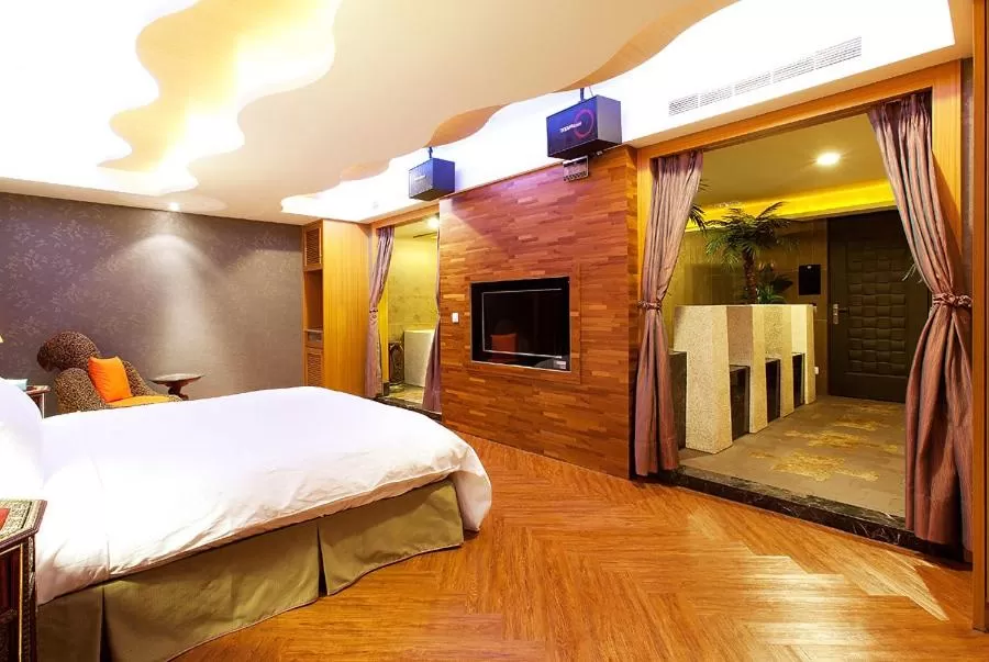 Photo of the whole room in Discovery Motel - Yanping