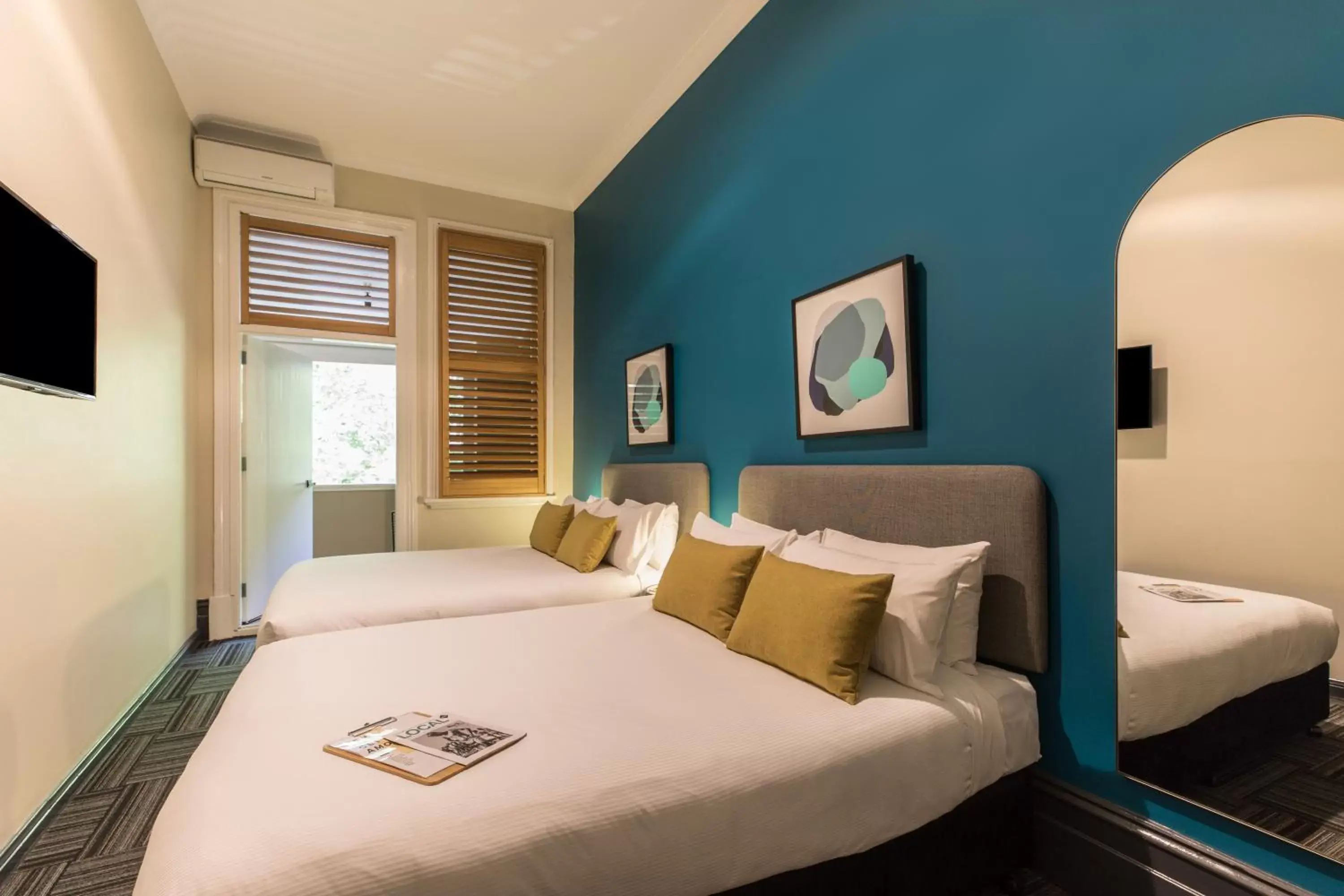 Quadruple Room with Balcony + Shared Bathroom in The Jensen Potts Point Quadruple Room with Balcony + Shared Bathroom in The Jensen Potts Point