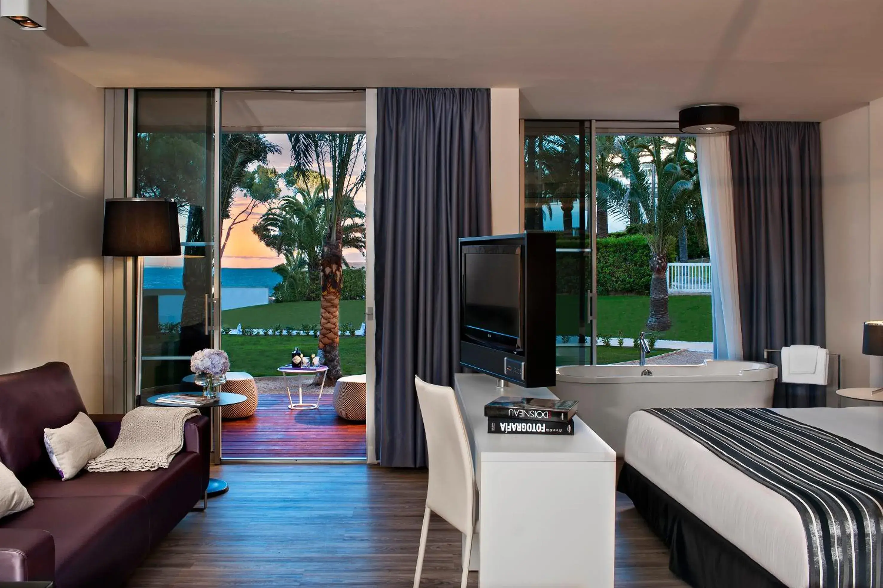 Balcony/Terrace in Melia South Beach